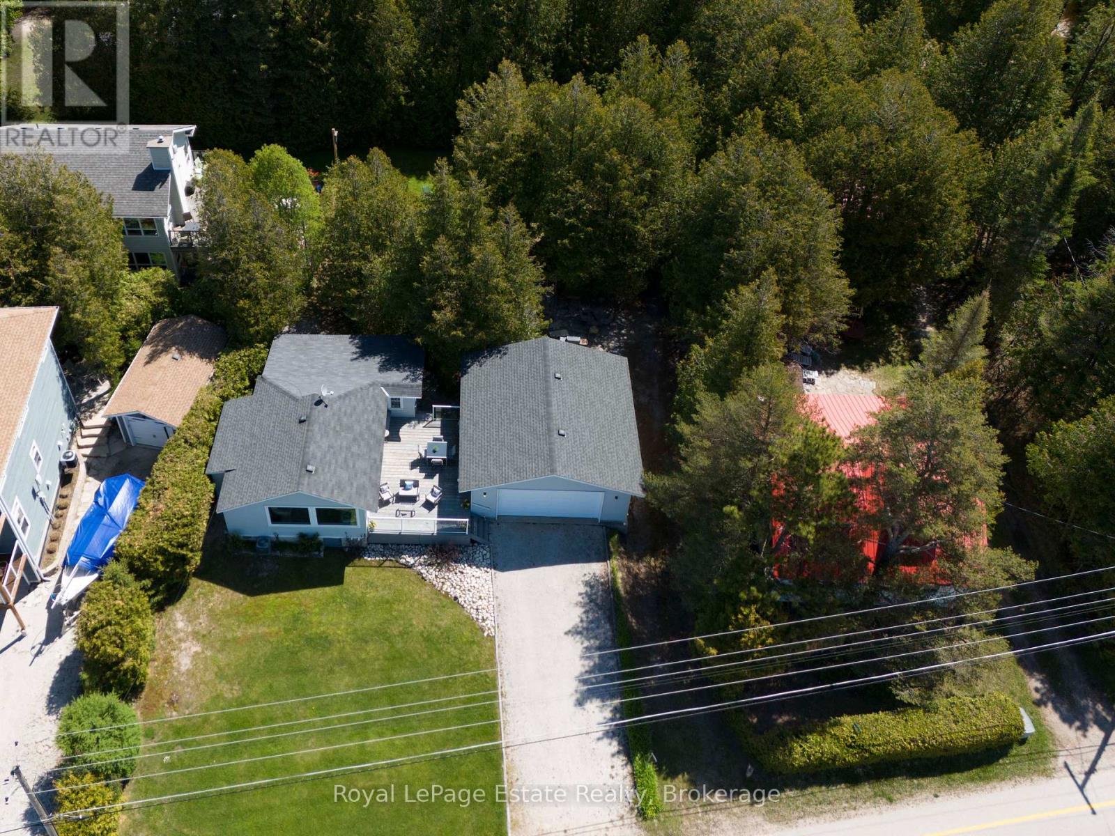 1021 Lakeshore Boulevard N, South Bruce Peninsula, Ontario N0H 2G0 - Photo 5 - X13211524