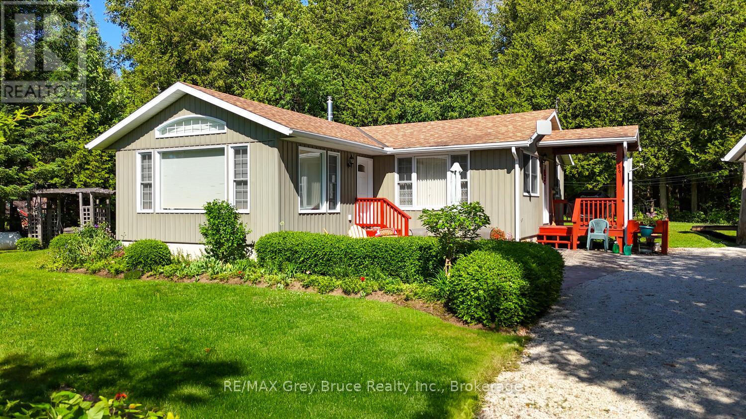 186 Hope Bay Road, South Bruce Peninsula, Ontario N0H 2T0 - Photo 1 - X13221602