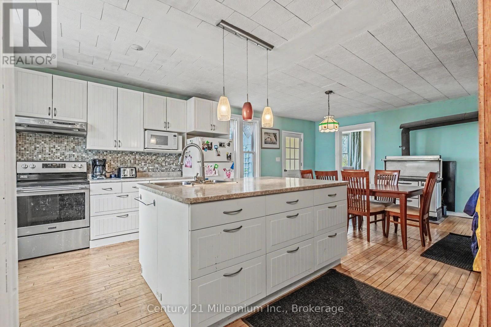 4758 Bruce 3 Road, Arran-Elderslie, Ontario N0H 2C7 - Photo 8 - X13224678