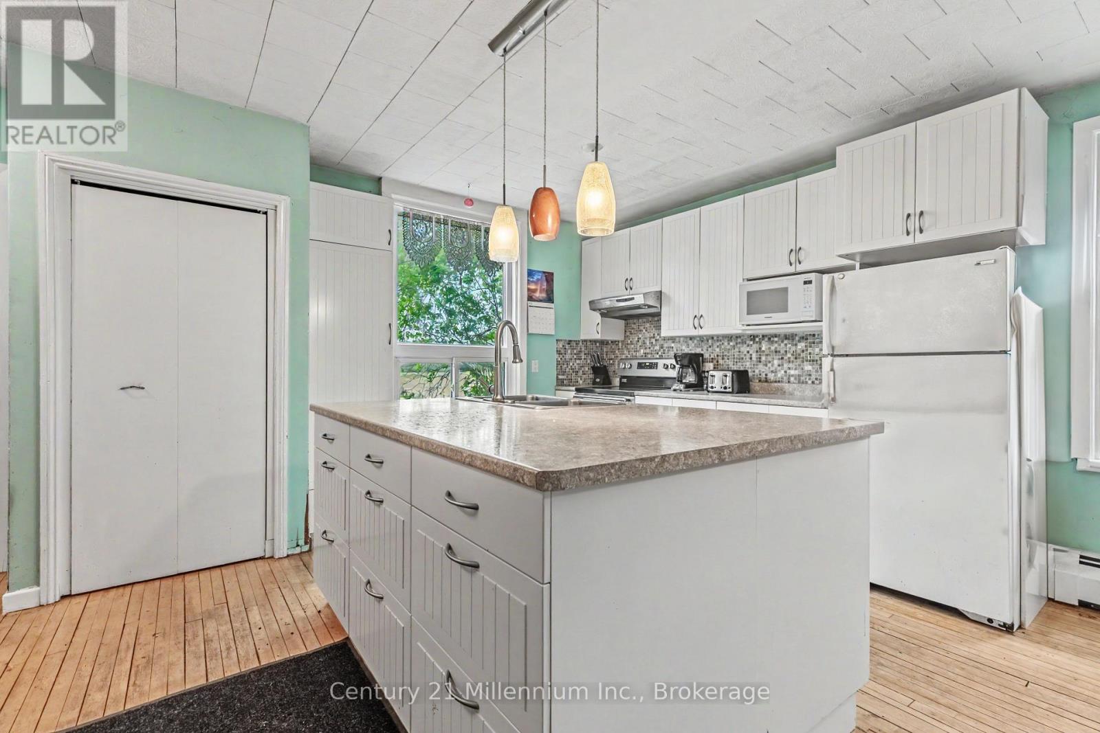 4758 Bruce 3 Road, Arran-Elderslie, Ontario N0H 2C7 - Photo 9 - X13224678