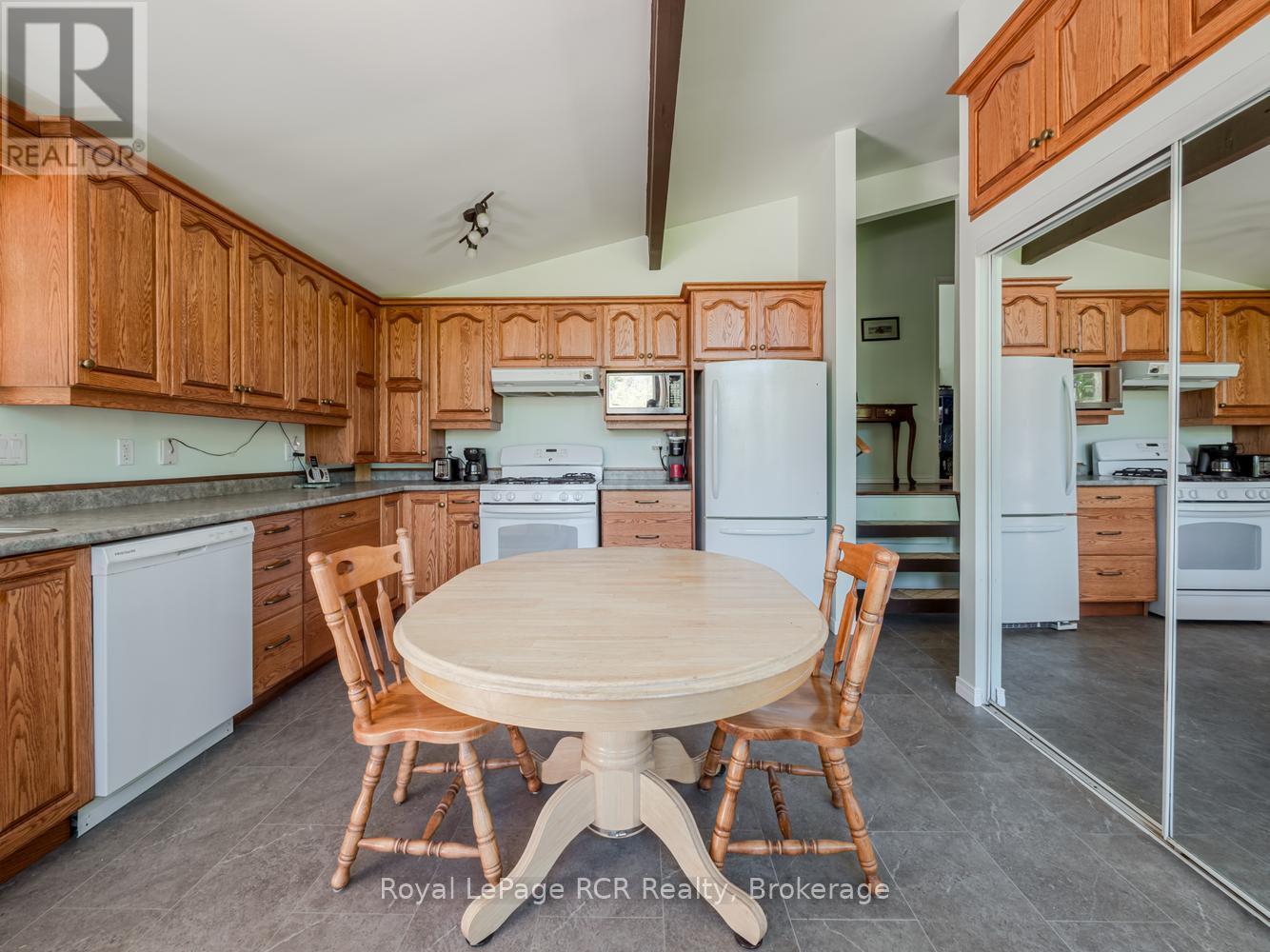 296 Bryant Street, South Bruce Peninsula, Ontario N0H 2T0 - Photo 9 - X13228236