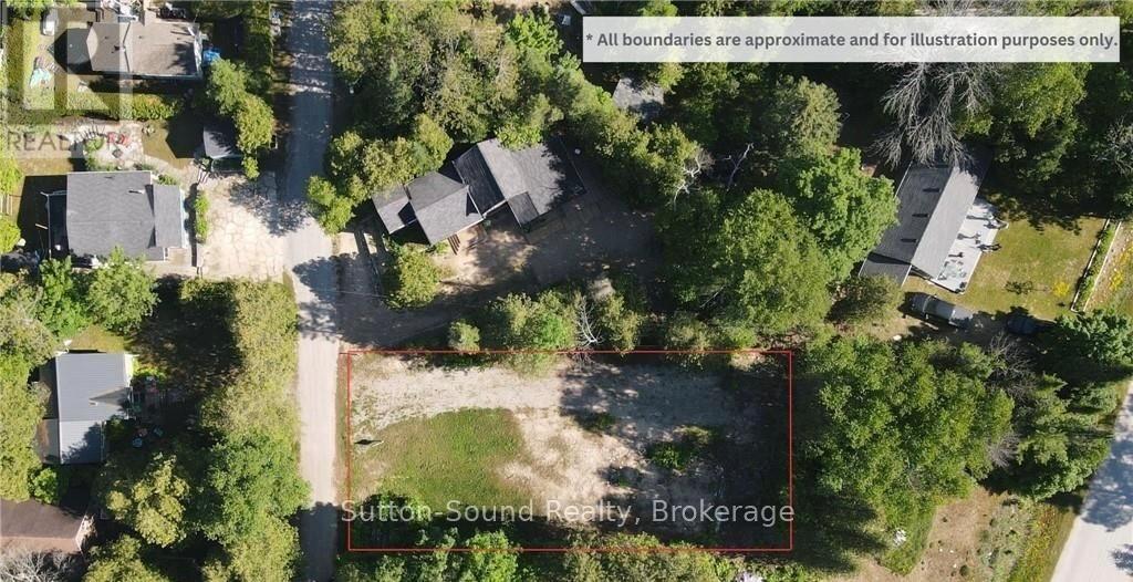 11 Sarnia Avenue, South Bruce Peninsula, Ontario N0H 2G0 - Photo 1 - X13233022
