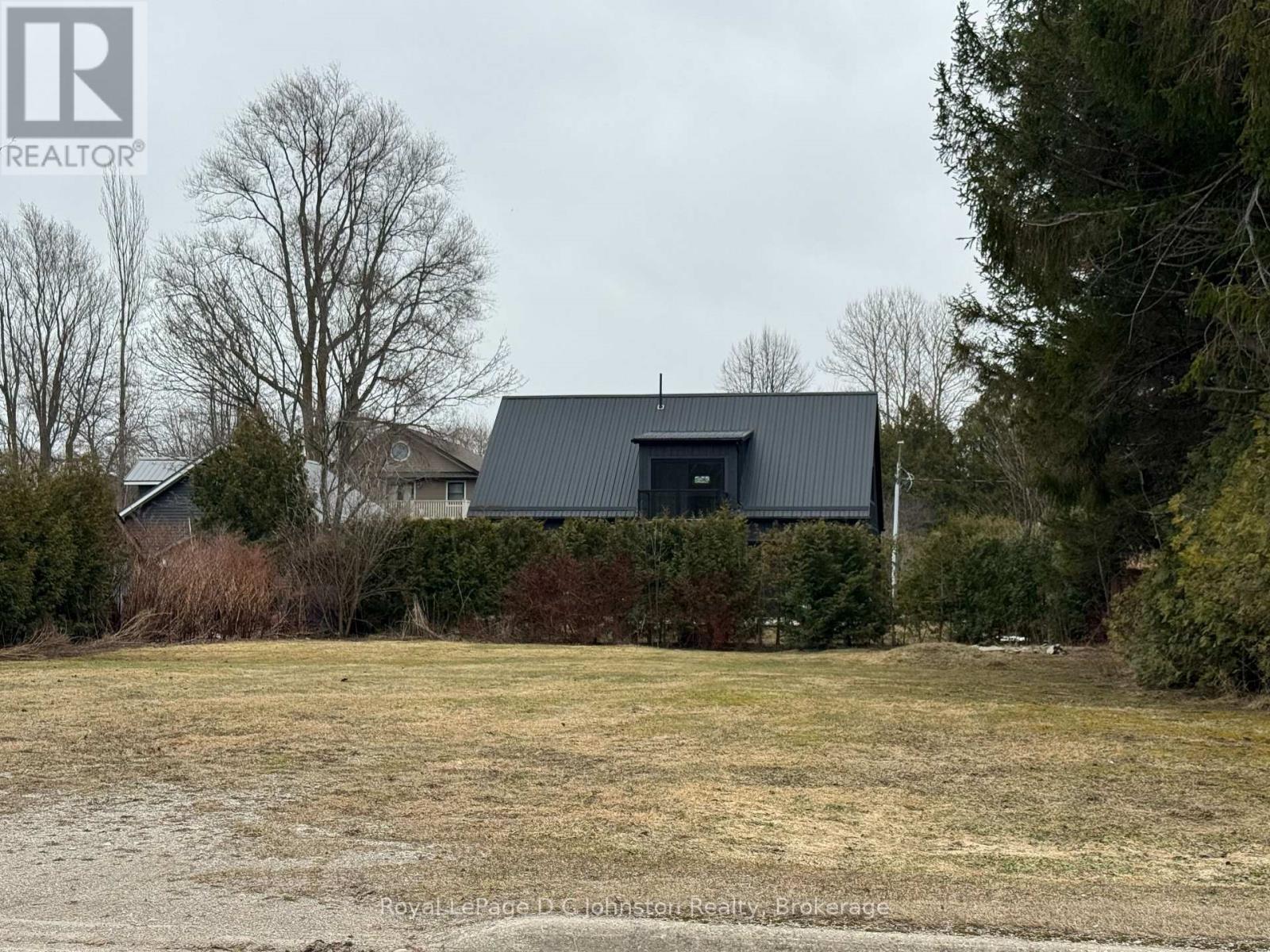 160 Huron Street S, Saugeen Shores, Ontario N0H 2L0 - Photo 3 - X13239946