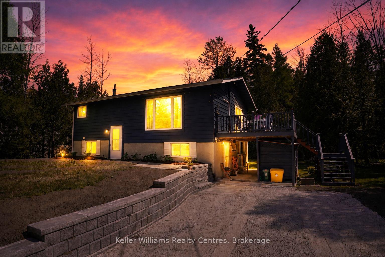 67 William Court, South Bruce Peninsula, Ontario N0H 2T0 - Photo 2 - X13245748