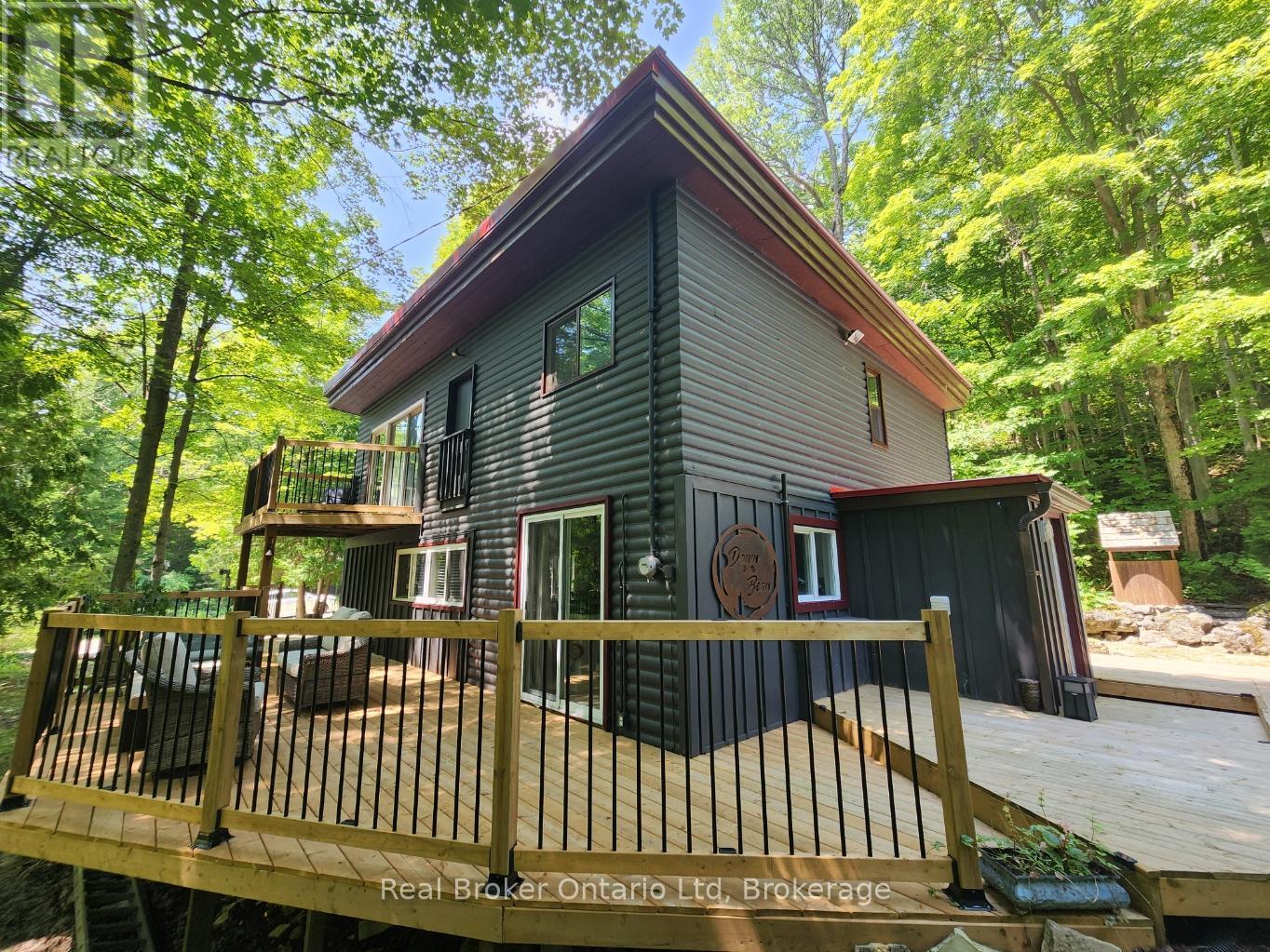 12 7th Avenue, South Bruce Peninsula, Ontario N0H 2T0 - Photo 1 - X13247290