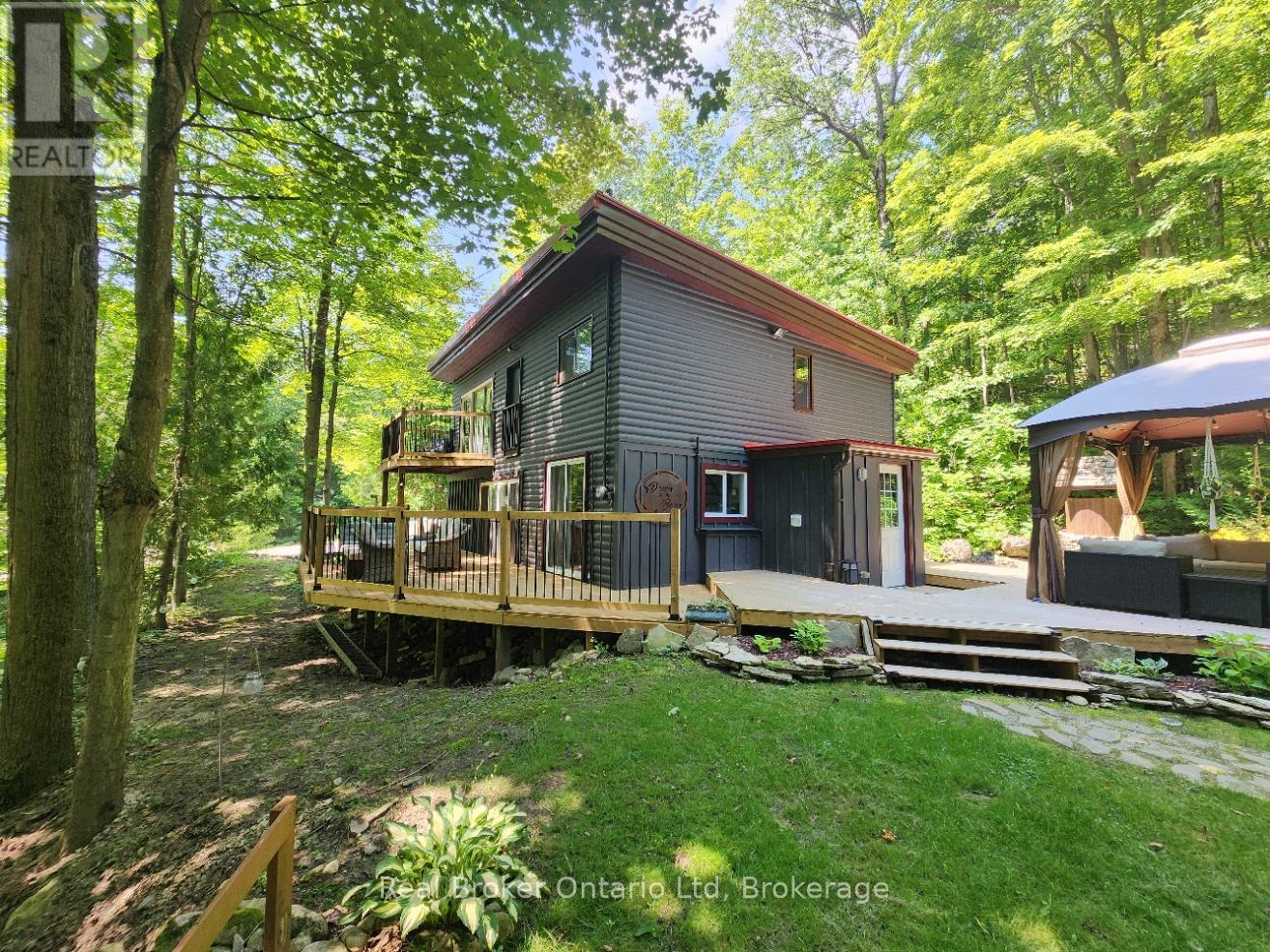 12 7th Avenue, South Bruce Peninsula, Ontario N0H 2T0 - Photo 4 - X13247290