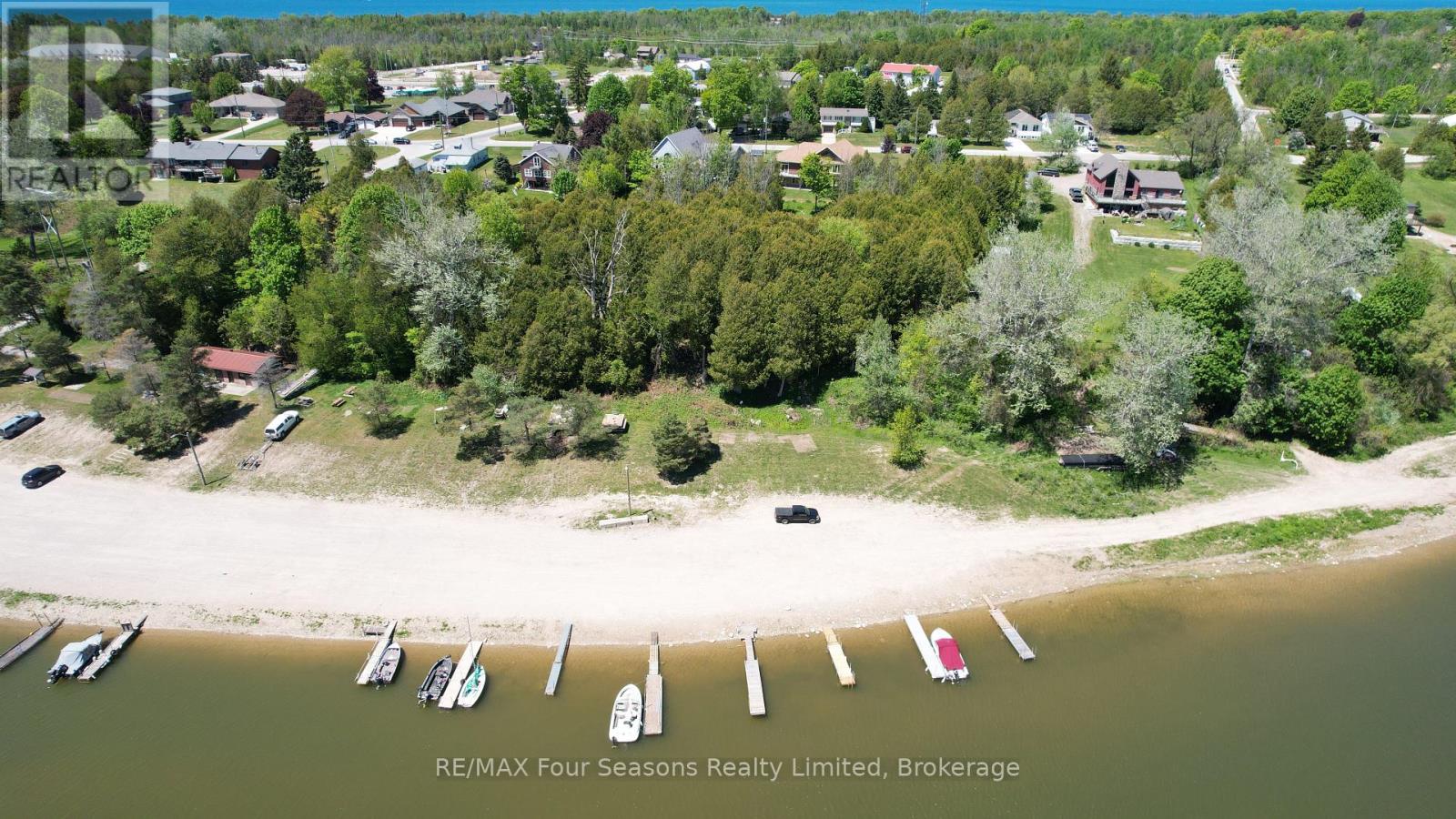 229 S Rankin Street, Saugeen Shores, Ontario N0H 2L0 - Photo 7 - X13258430
