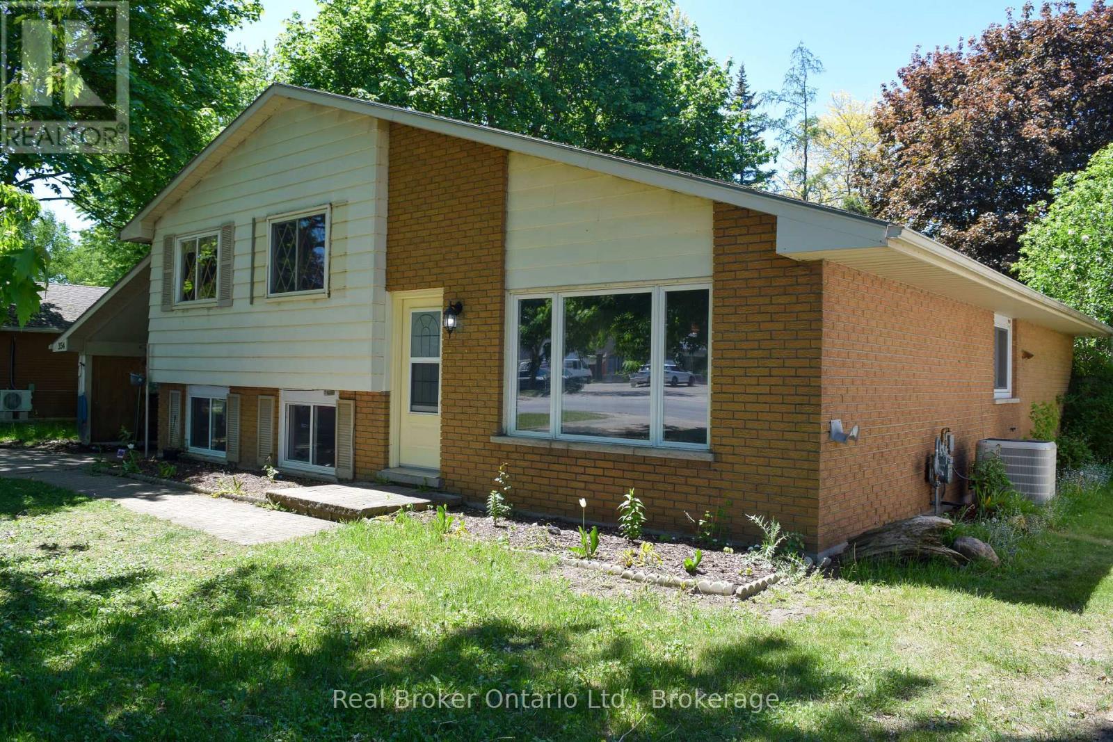 354 Goderich Street, Saugeen Shores, Ontario N0H 2C1 - Photo 3 - X13411282