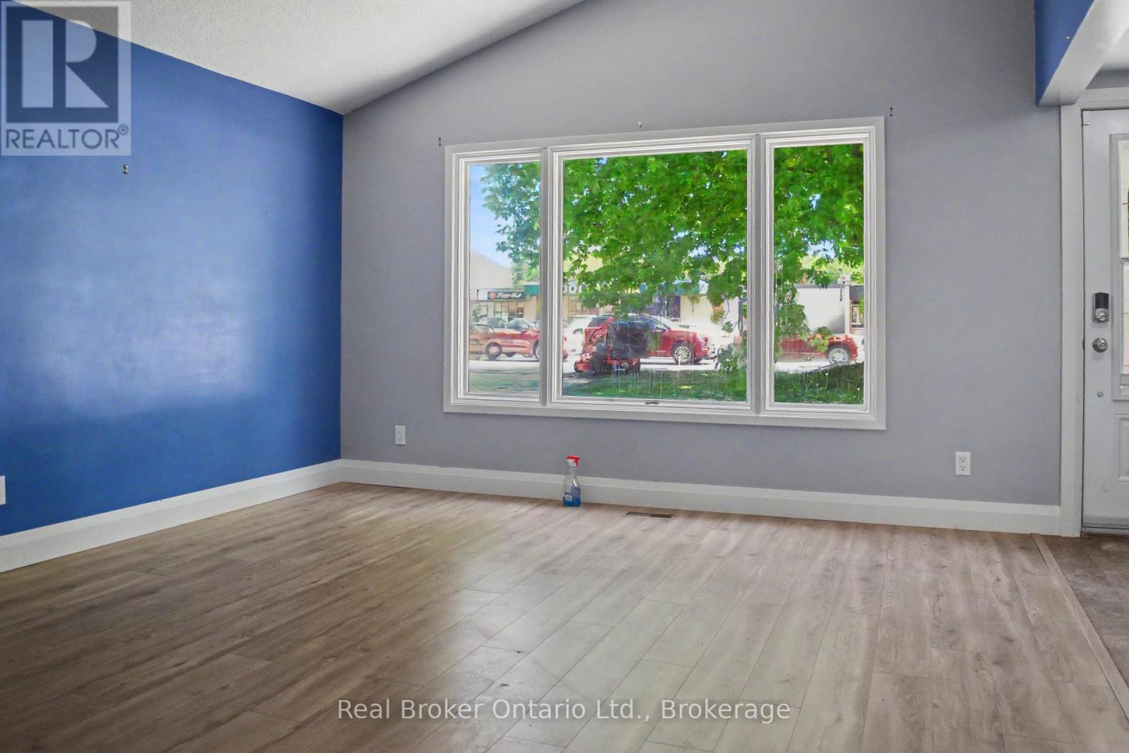 354 Goderich Street, Saugeen Shores, Ontario N0H 2C1 - Photo 7 - X13411282