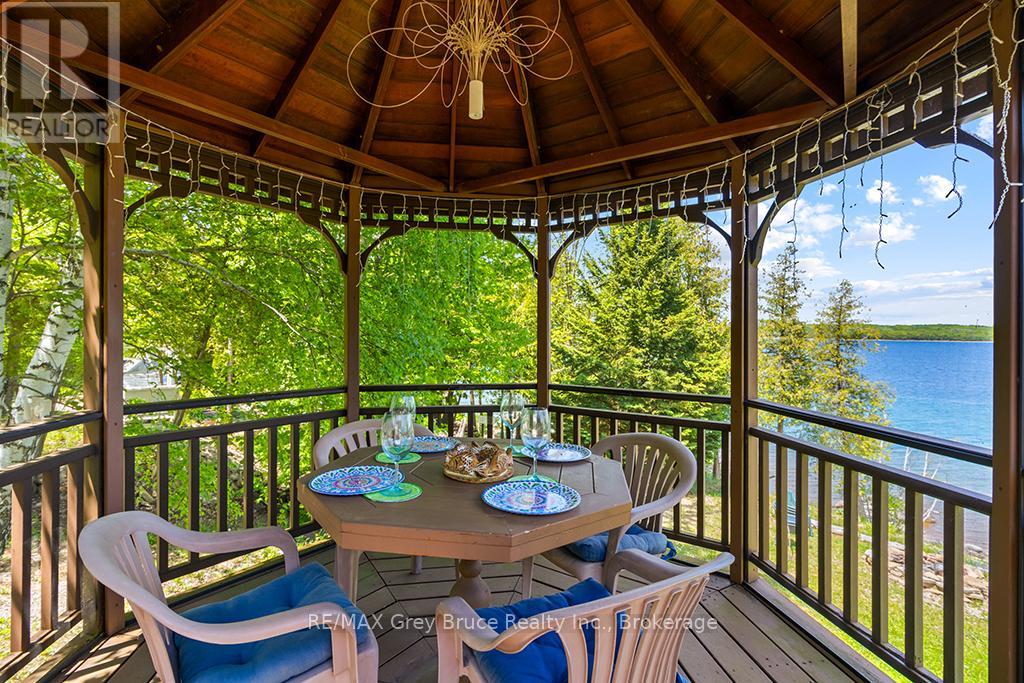 121 Ivy Drive, Georgian Bluffs, Ontario N0H 2T0 - Photo 6 - X13412378