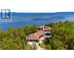 28 ELGIN STREET, Northern Bruce Peninsula, Ontario