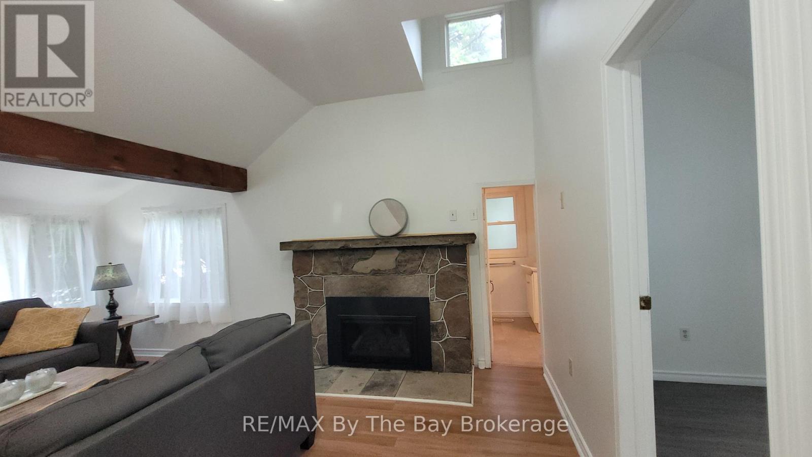 1120 King Edward Avenue, South Bruce Peninsula, Ontario N0H 2G0 - Photo 3 - X13425216