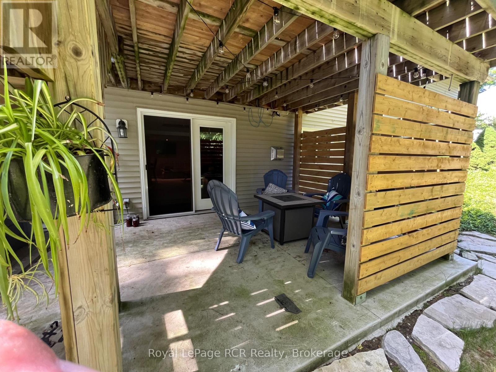 14 Frederick Street, South Bruce Peninsula, Ontario N0H 2G0 - Photo 6 - X13429800