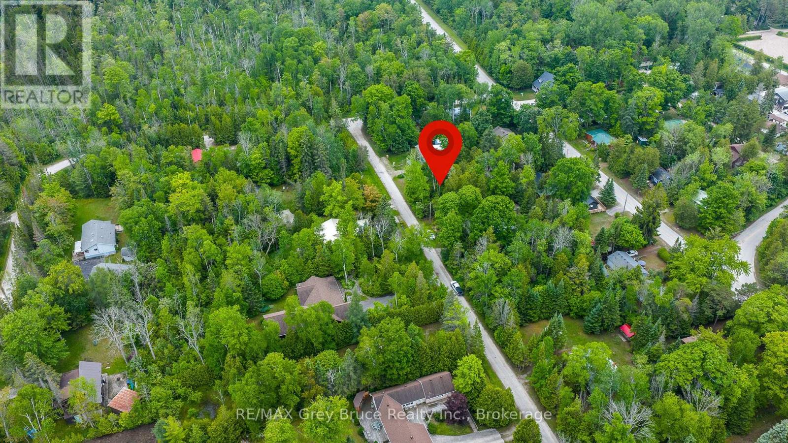 8 Toronto Avenue, South Bruce Peninsula, Ontario N0H 2G0 - Photo 6 - X13435814