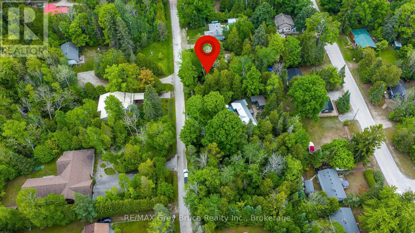 8 Toronto Avenue, South Bruce Peninsula, Ontario N0H 2G0 - Photo 7 - X13435814