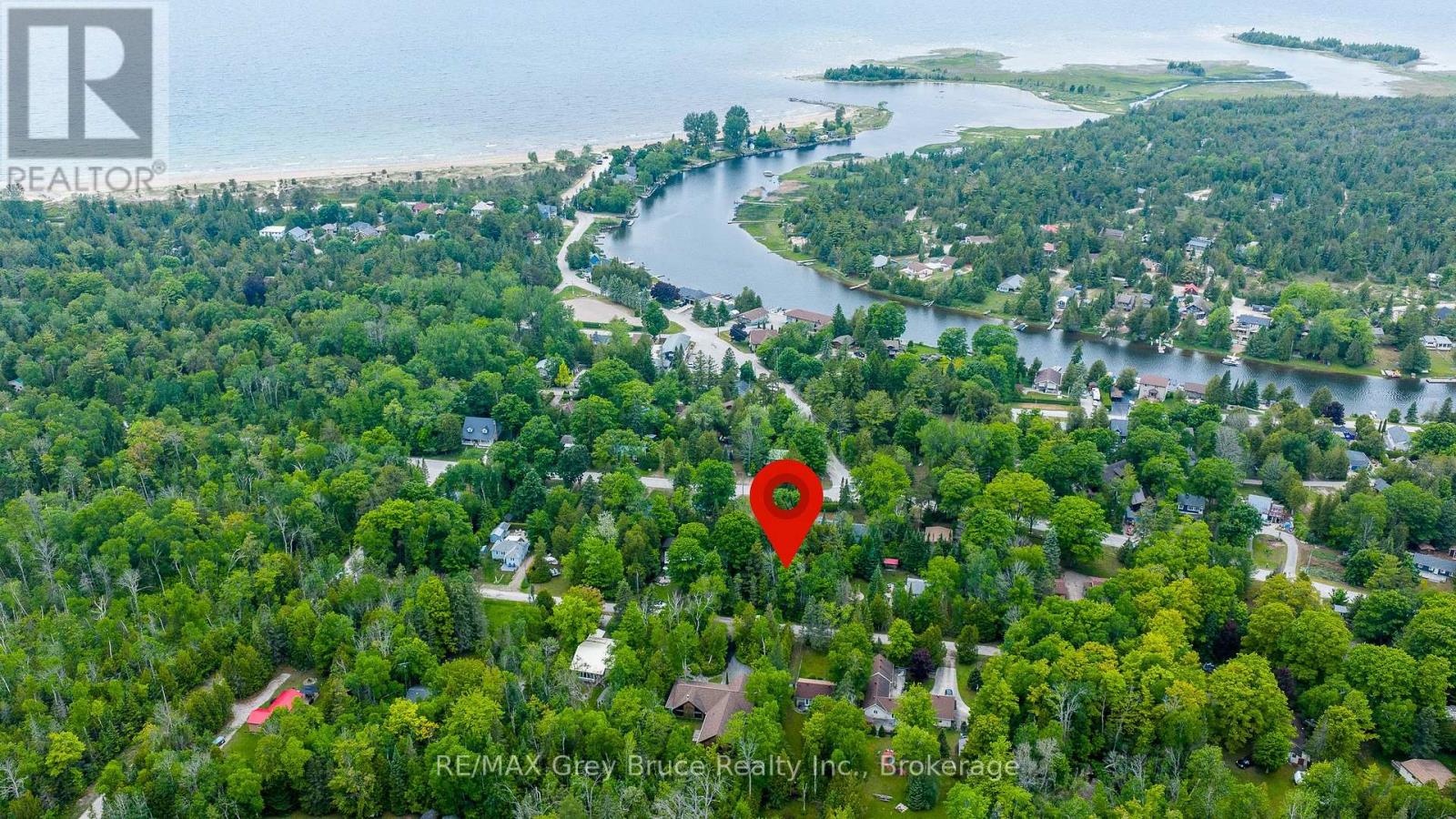 12 & 14 Toronto Avenue, South Bruce Peninsula, Ontario N0H 2G0 - Photo 6 - X13436286