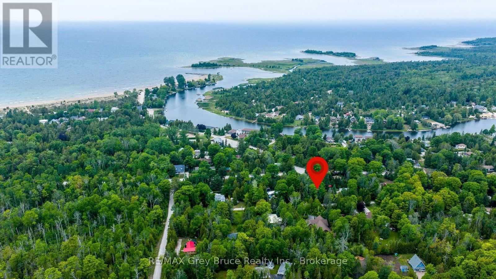 12 & 14 Toronto Avenue, South Bruce Peninsula, Ontario N0H 2G0 - Photo 7 - X13436286