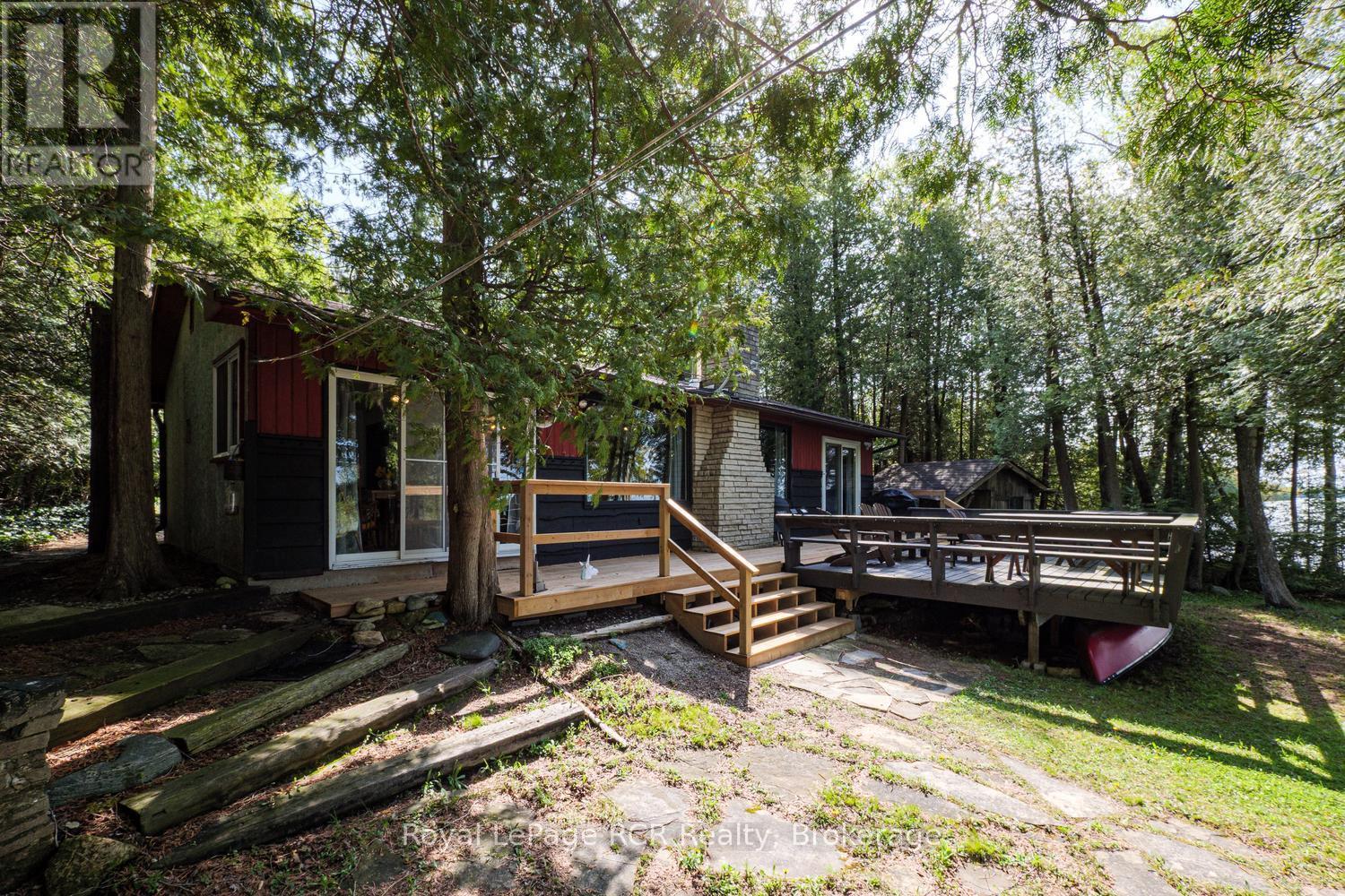 90 Berford Park Road, South Bruce Peninsula, Ontario N0H 2T0 - Photo 6 - X13453348