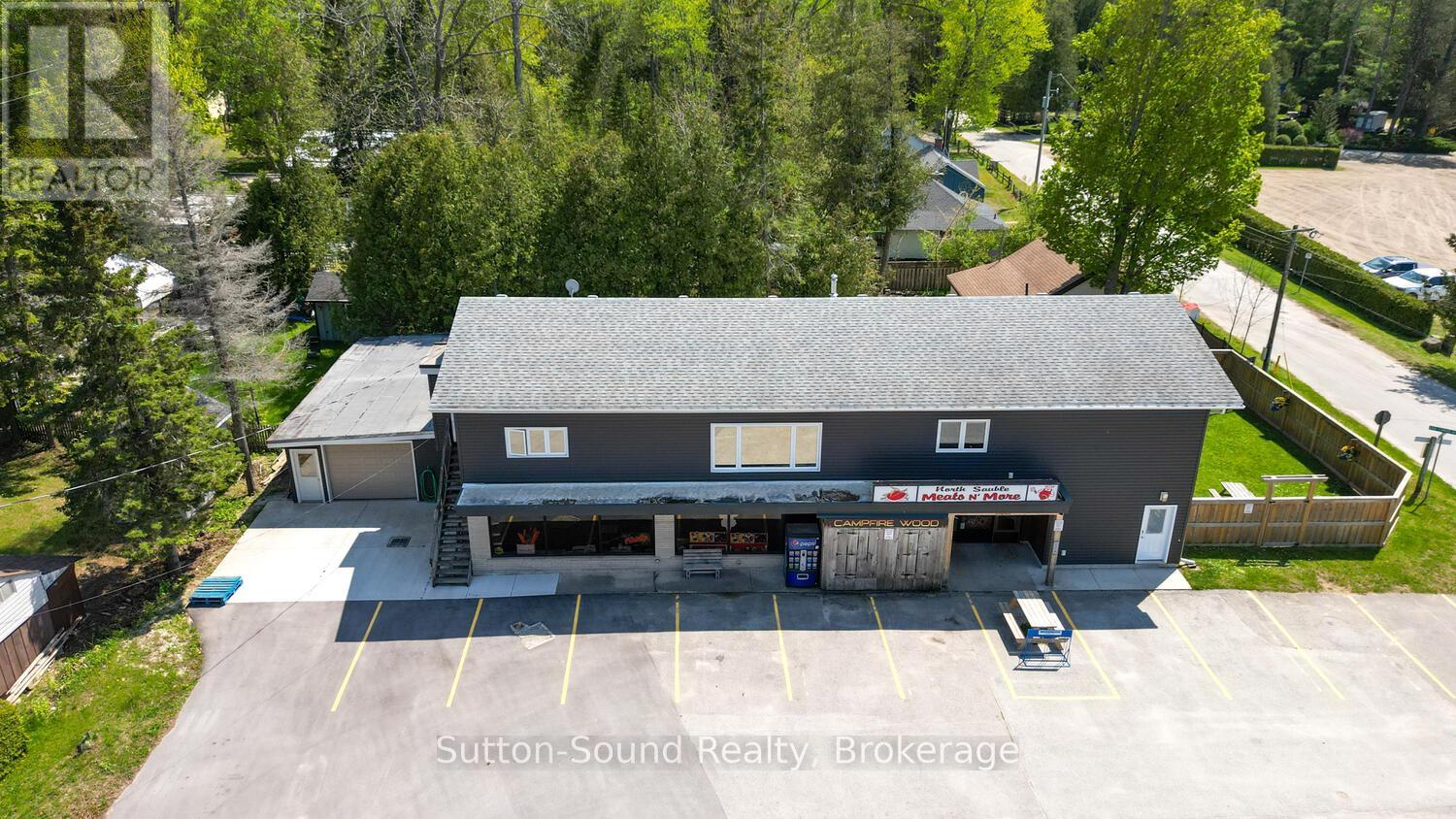 68 Sauble Falls Road, South Bruce Peninsula, Ontario N0H 2G0 - Photo 4 - X13456894