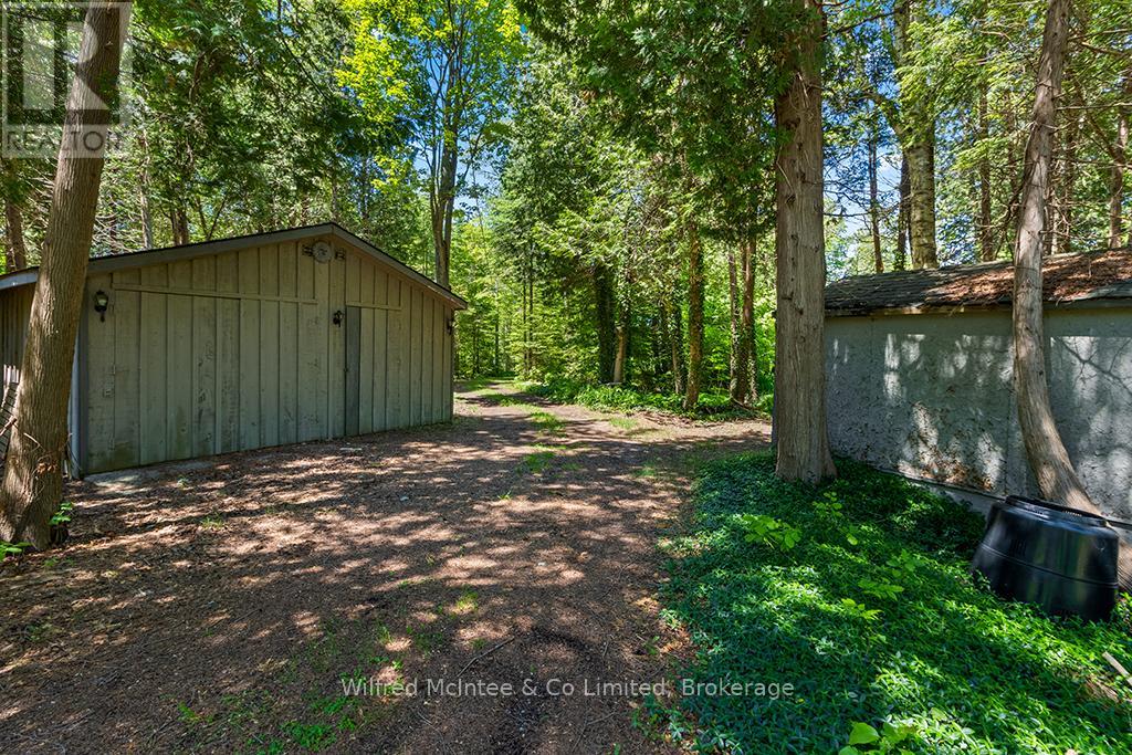 925 Bruce Road 13, Native Leased Lands, Ontario N0H 2L0 - Photo 9 - X13465682