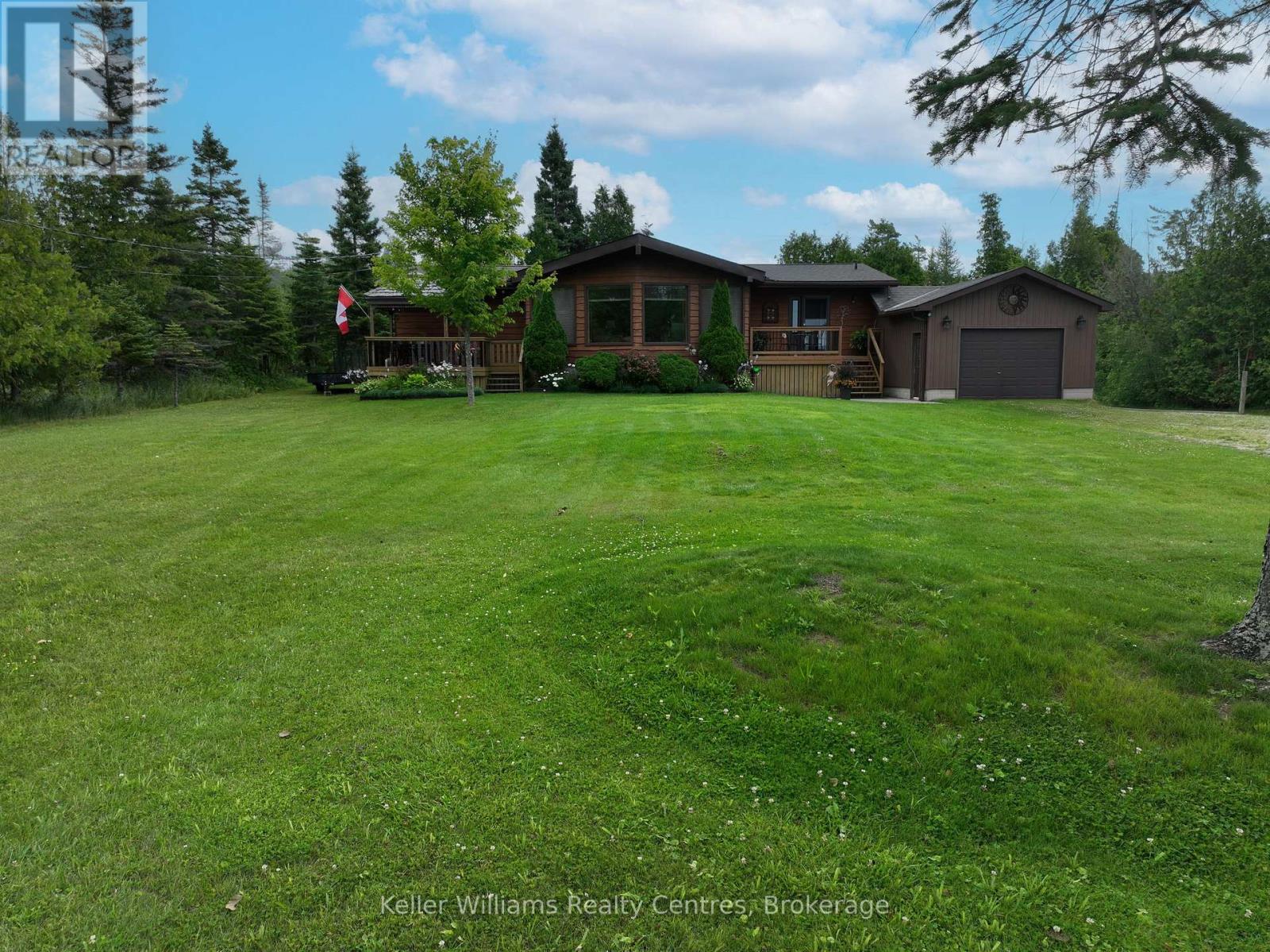 453 Shoreline Avenue, South Bruce Peninsula, Ontario N0H 2T0 - Photo 5 - X13467666