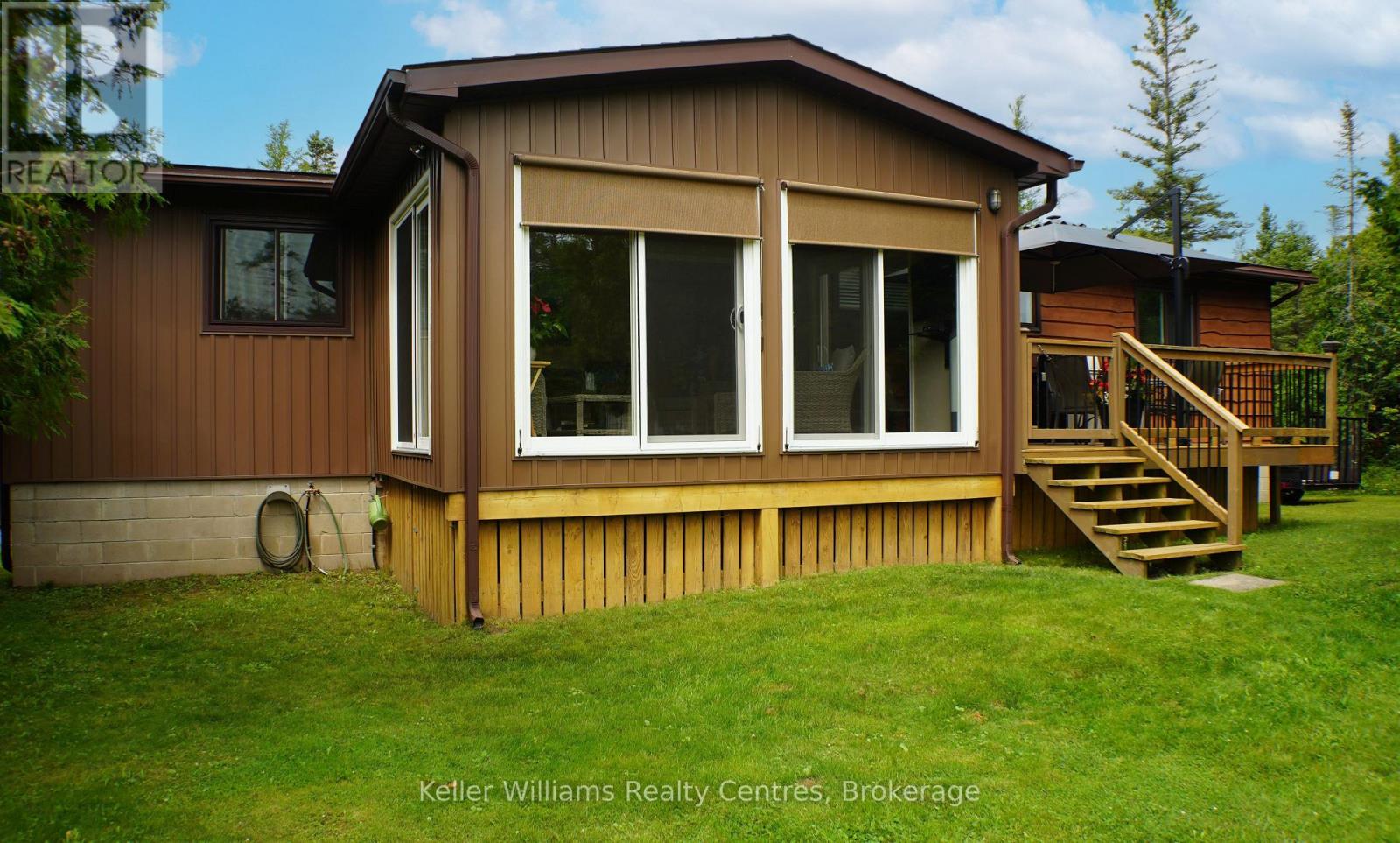453 Shoreline Avenue, South Bruce Peninsula, Ontario N0H 2T0 - Photo 6 - X13467666