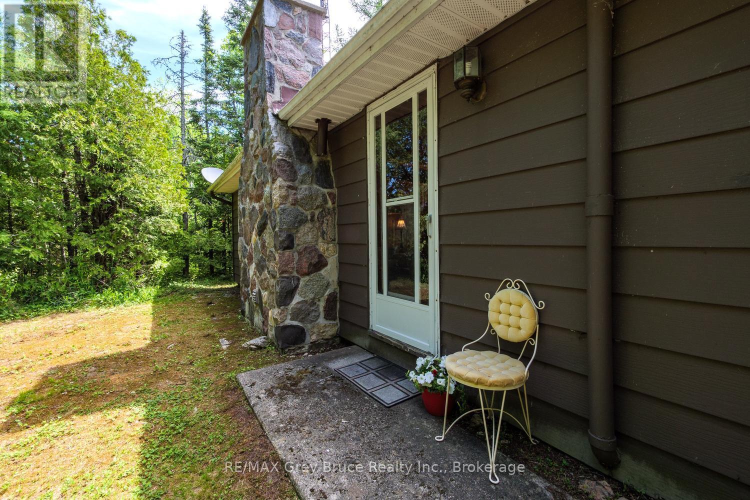 594 Warner Bay Road, Northern Bruce Peninsula, Ontario N0H 2R0 - Photo 5 - X13493034