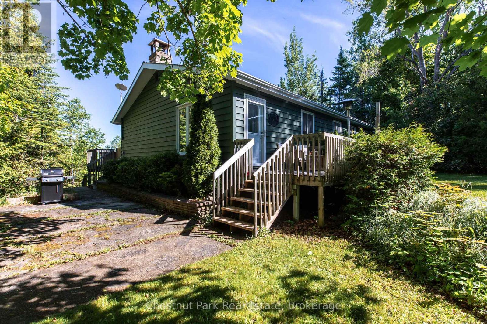 56 Zorra Drive, Northern Bruce Peninsula, Ontario N0H 2R0 - Photo 1 - X13493754