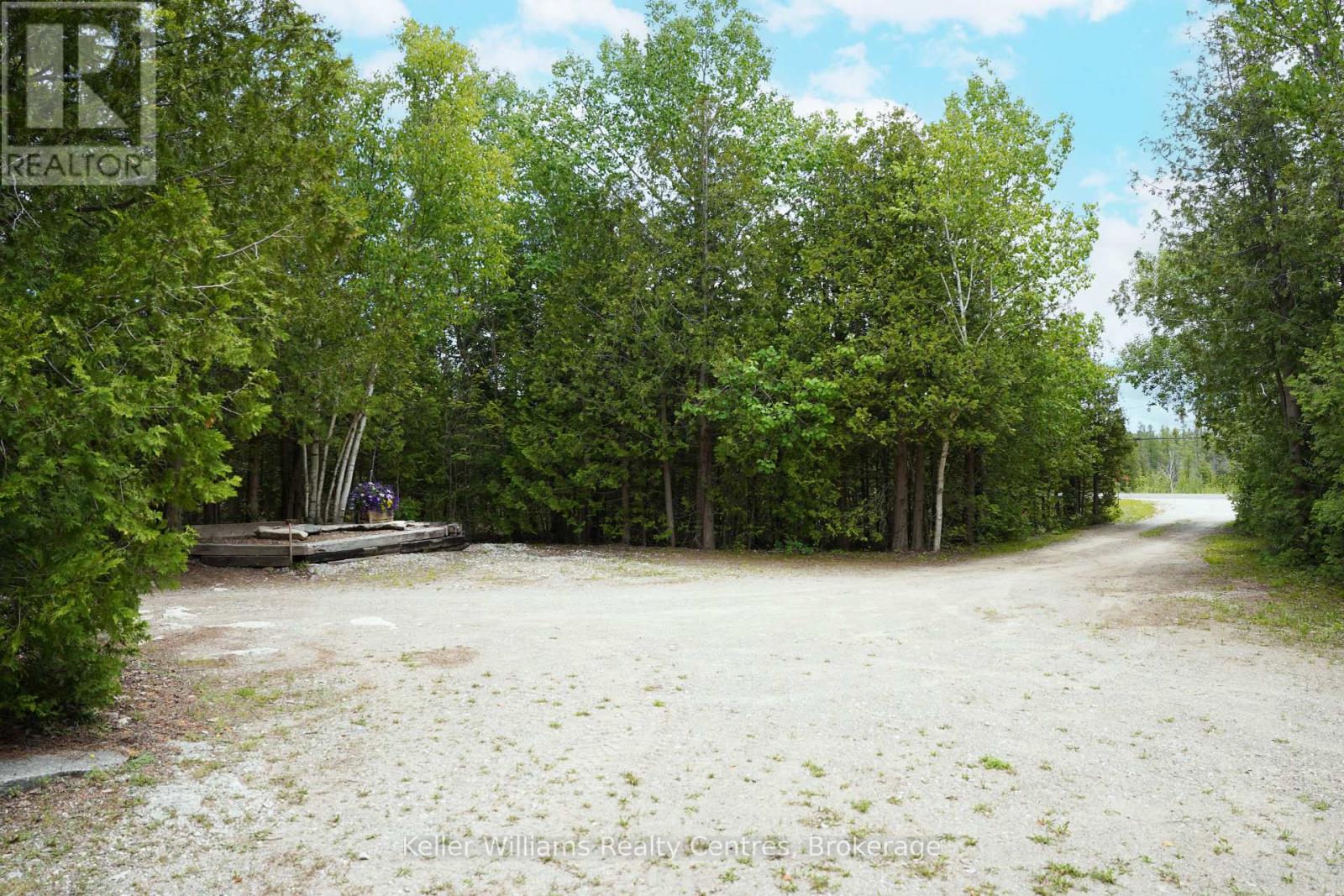 454 Highway 6, South Bruce Peninsula, Ontario N0H 2T0 - Photo 6 - X13505706