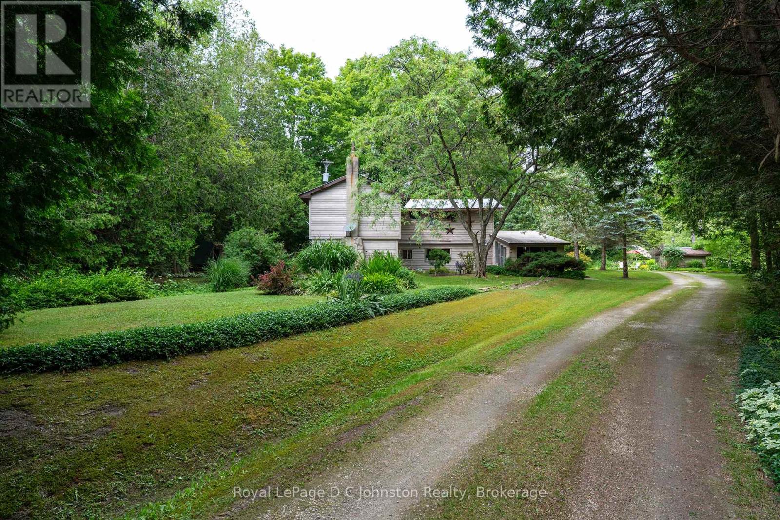 711 Bruce Rd 9 Road, South Bruce Peninsula, Ontario N0H 2T0 - Photo 1 - X13512500