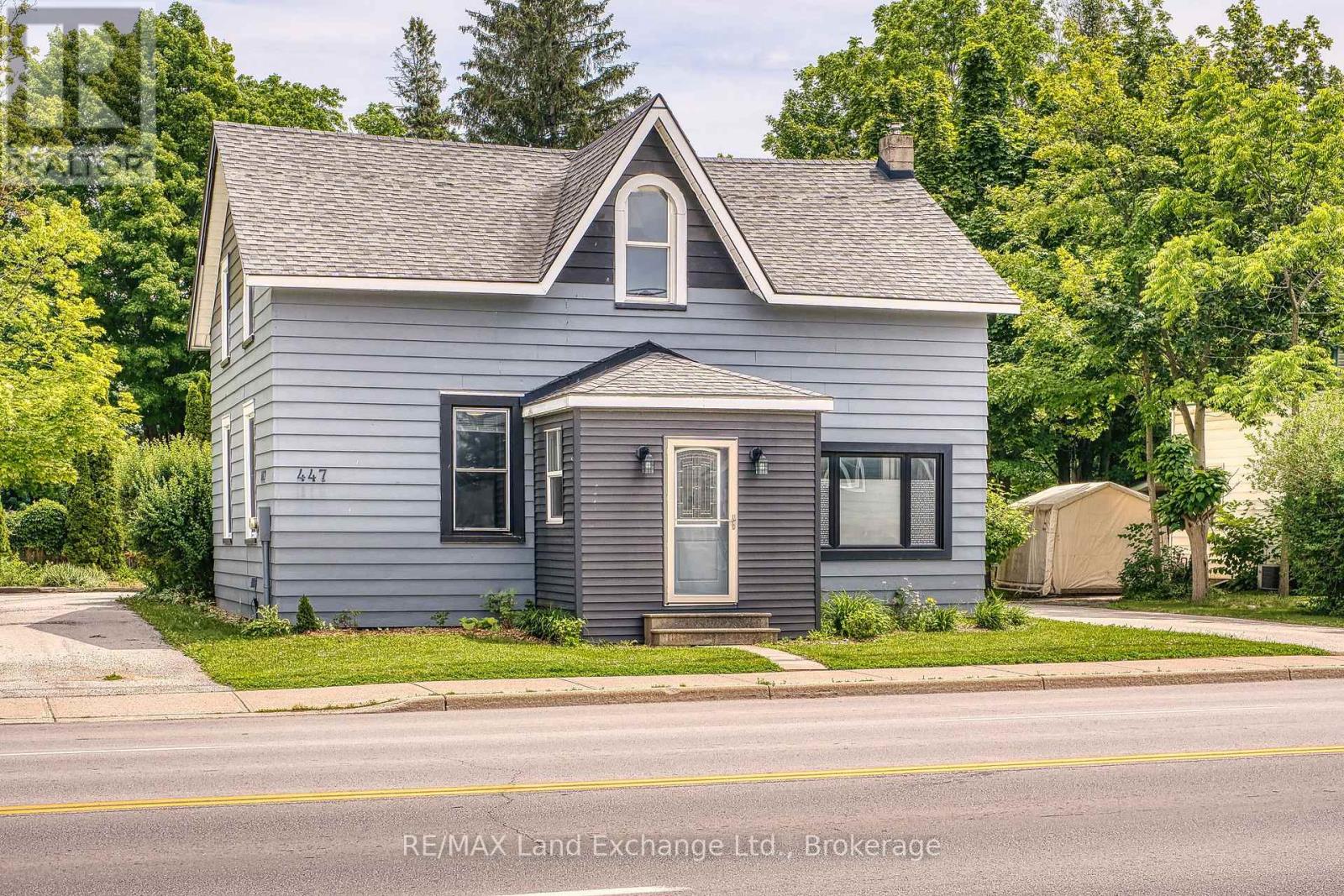 447 Goderich Street, Saugeen Shores, Ontario N0H 2C4 - Photo 1 - X13513128