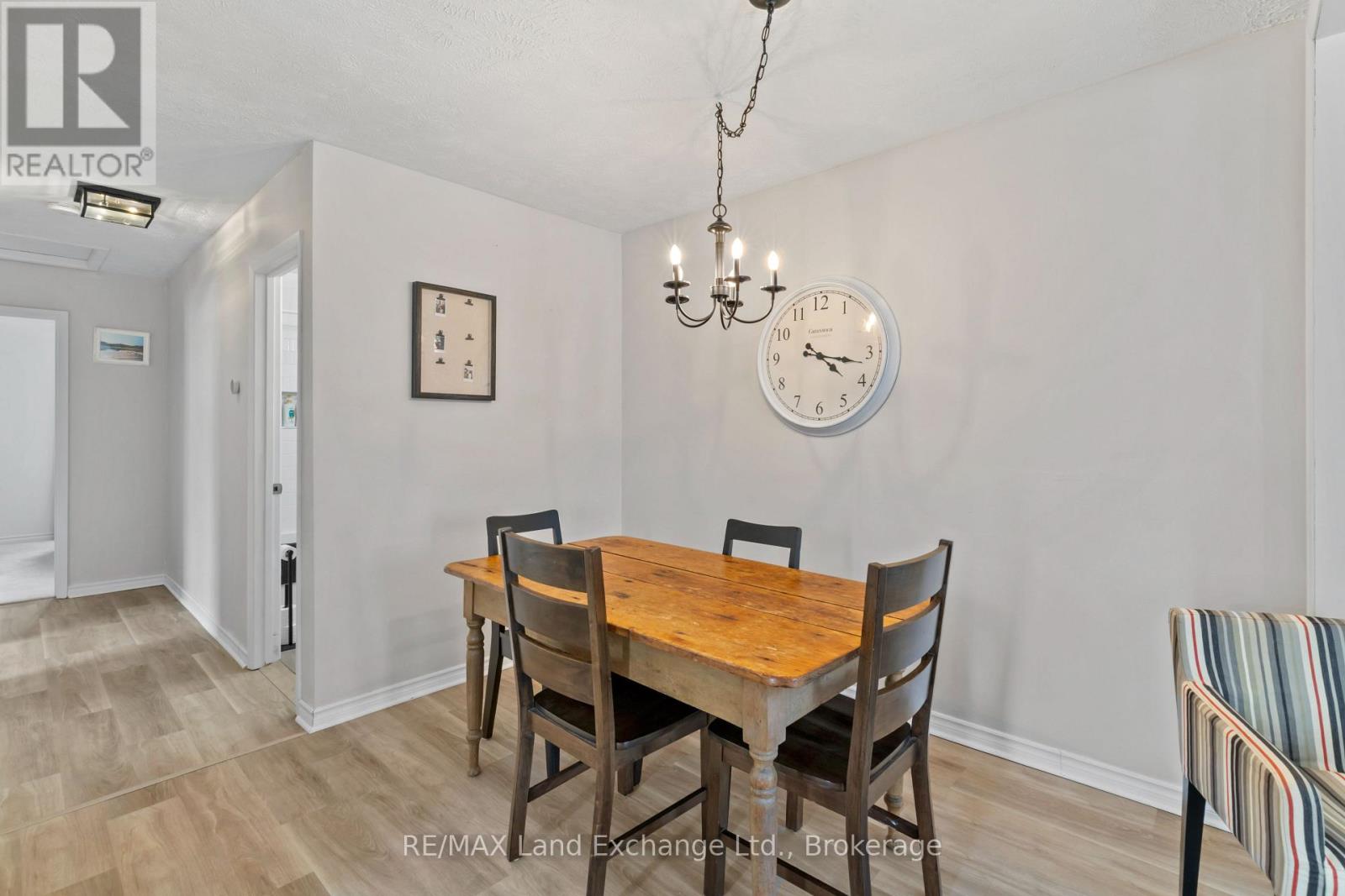 283 Bricker Street, Saugeen Shores, Ontario N0H 2C1 - Photo 7 - X13513470