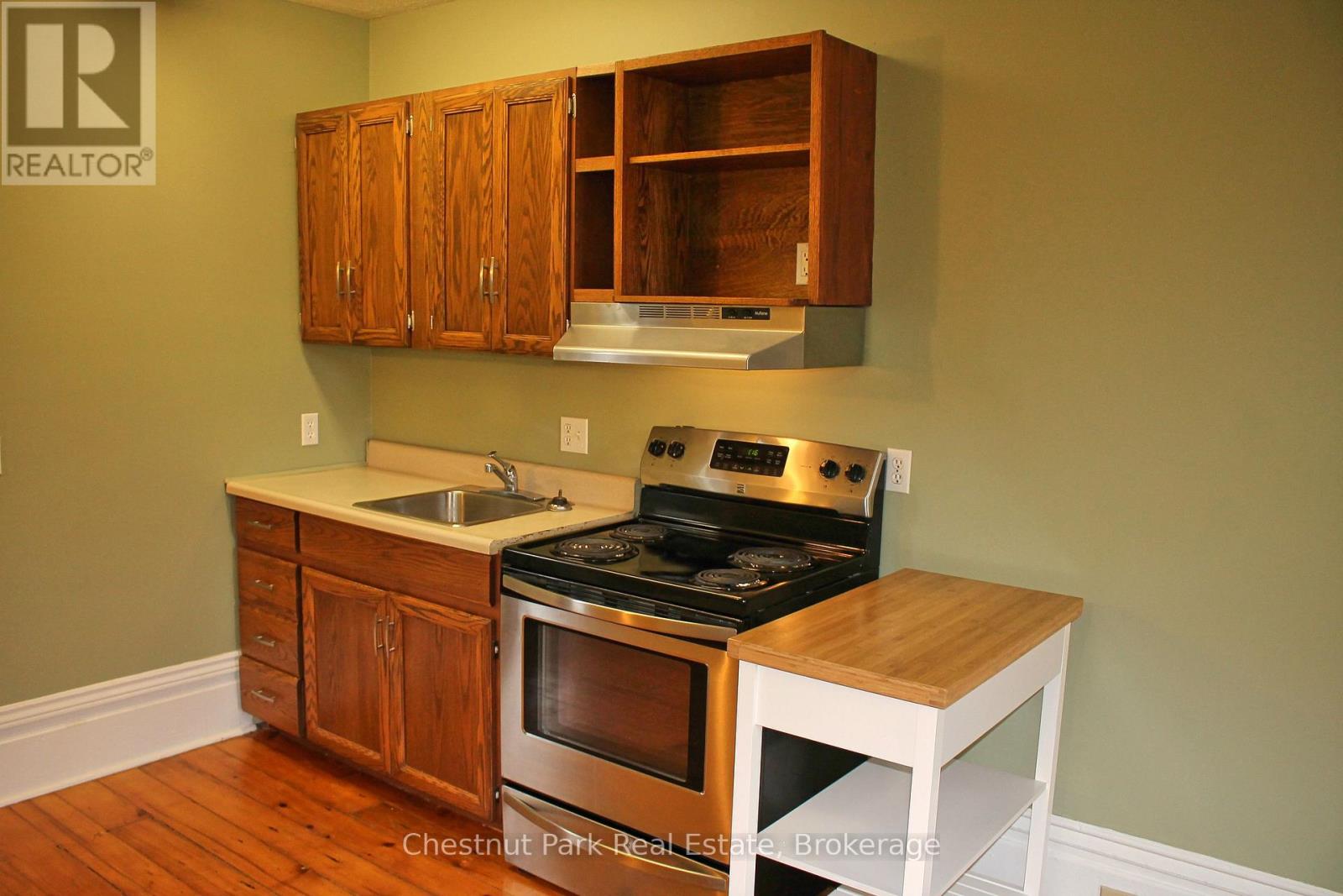 319 Berford Street, South Bruce Peninsula, Ontario N0H 2T0 - Photo 6 - X13515832