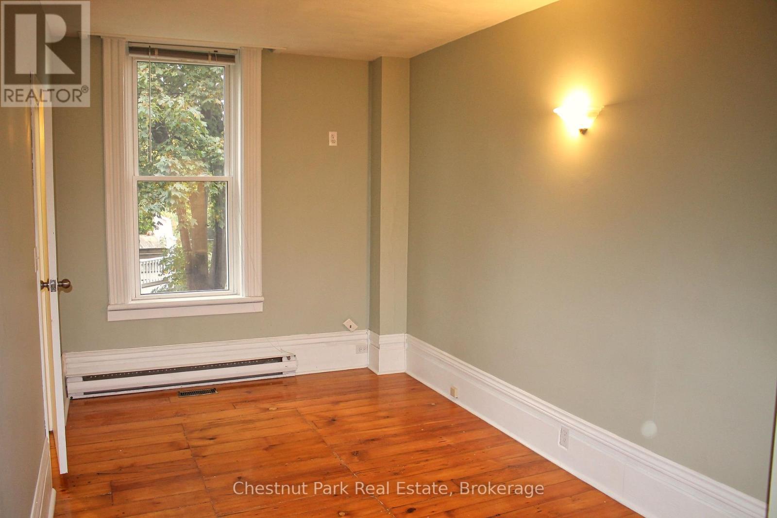 319 Berford Street, South Bruce Peninsula, Ontario N0H 2T0 - Photo 9 - X13515832