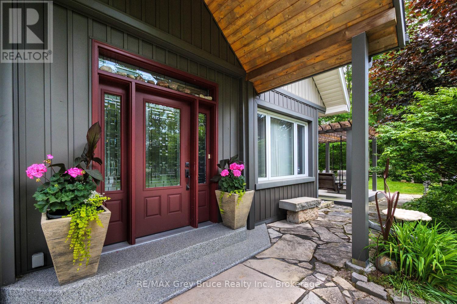 424 Huron Road, South Bruce Peninsula, Ontario N0H 2T0 - Photo 4 - X13526134