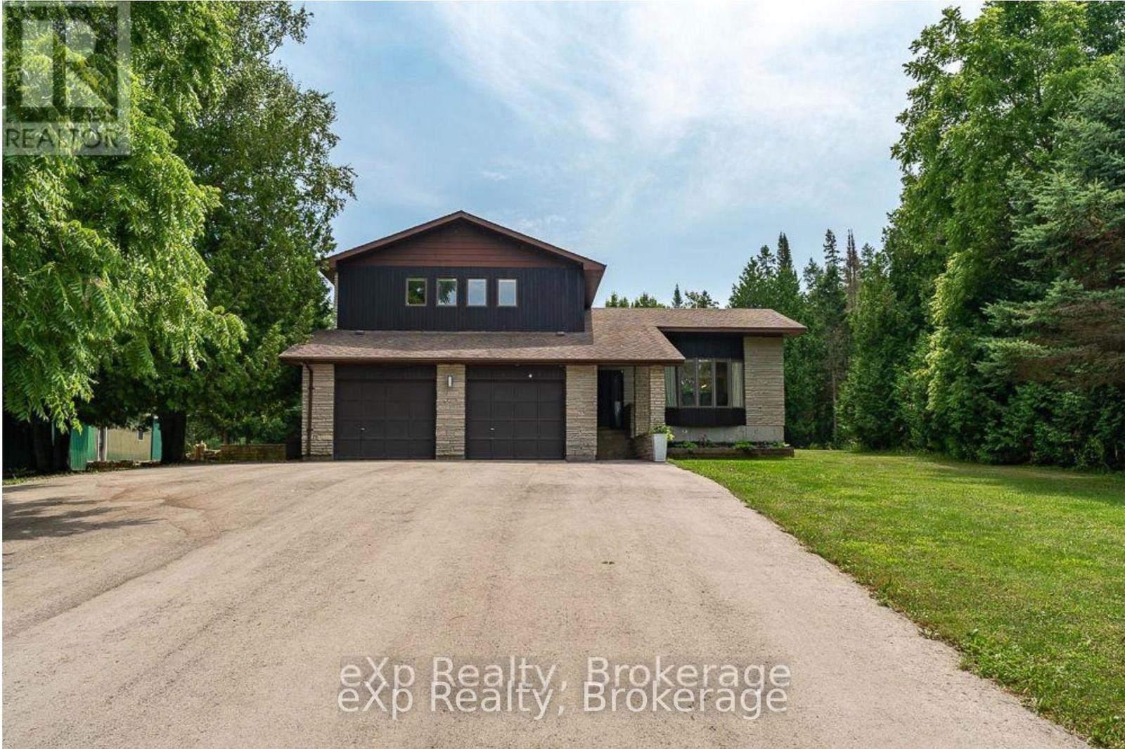 502354 Grey Road 1 Road, Georgian Bluffs, Ontario N0H 2T0 - Photo 1 - X13535830