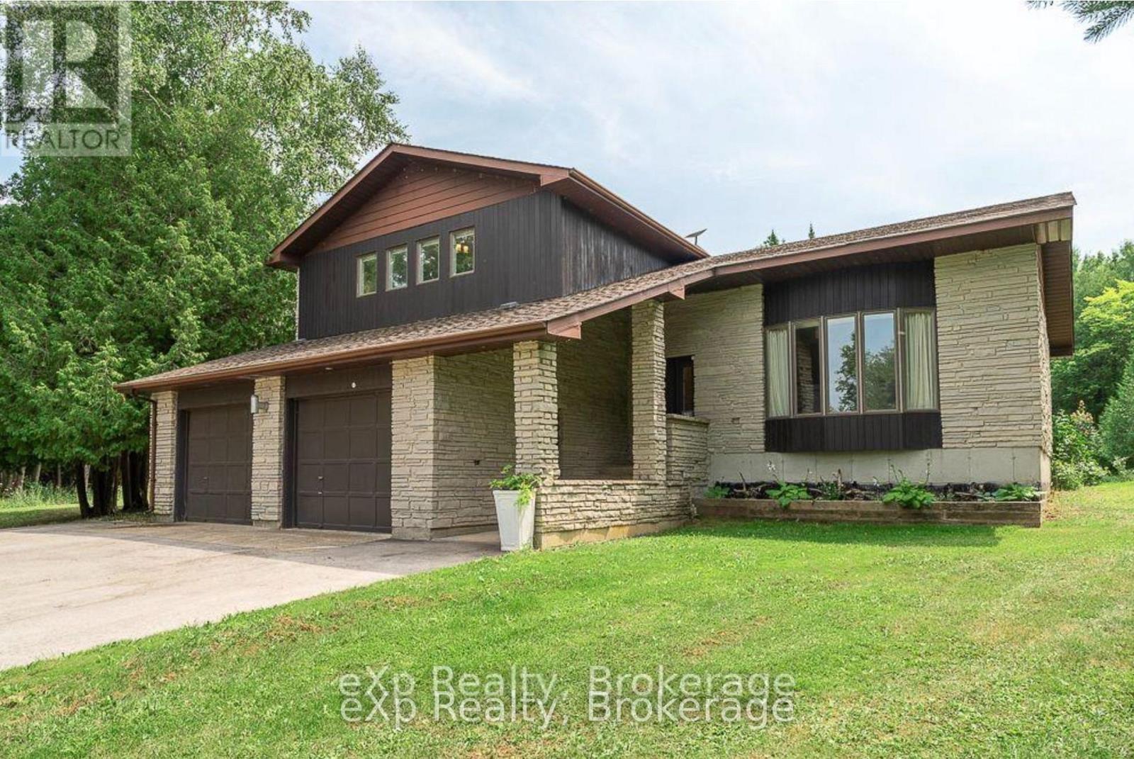 502354 Grey Road 1 Road, Georgian Bluffs, Ontario N0H 2T0 - Photo 3 - X13535830