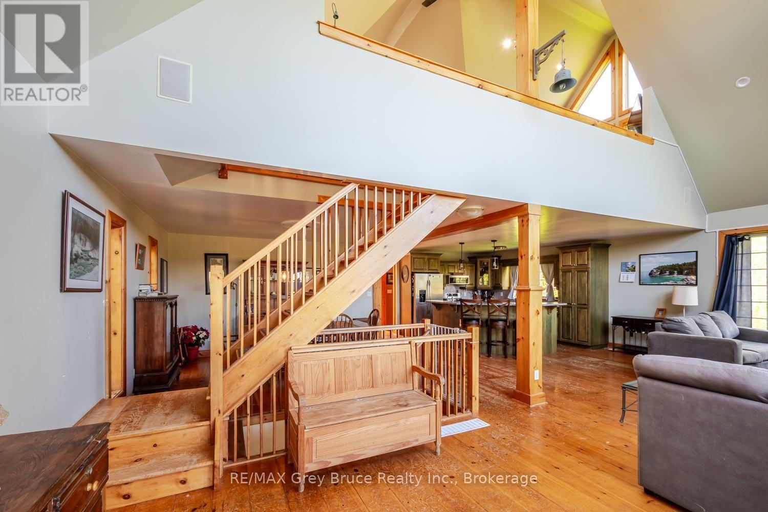 501192 Grey 1 Road, Georgian Bluffs, Ontario N0H 2T0 - Photo 6 - X13538836