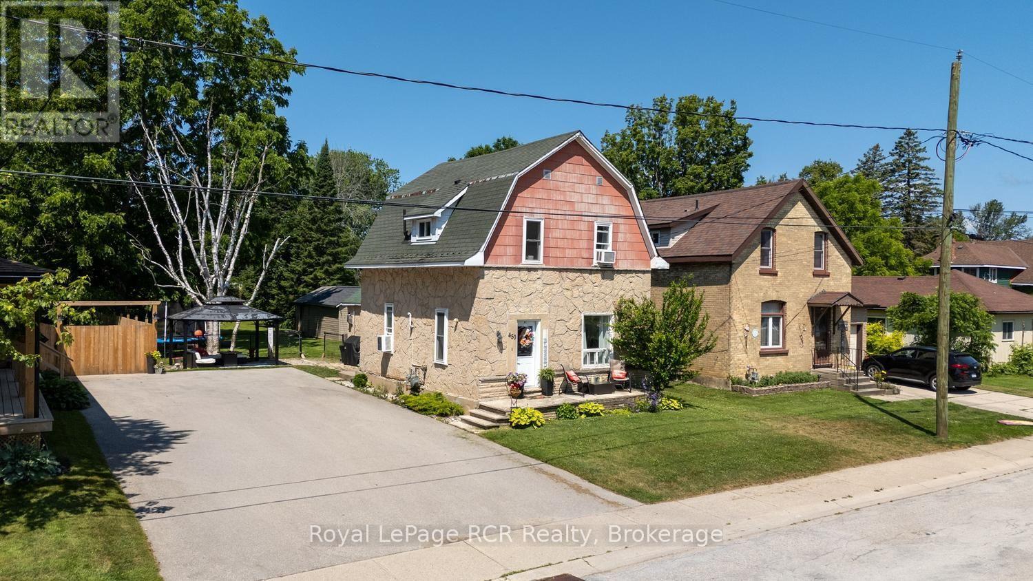 450 Taylor Street, South Bruce Peninsula, Ontario N0H 2T0 - Photo 1 - X13543424