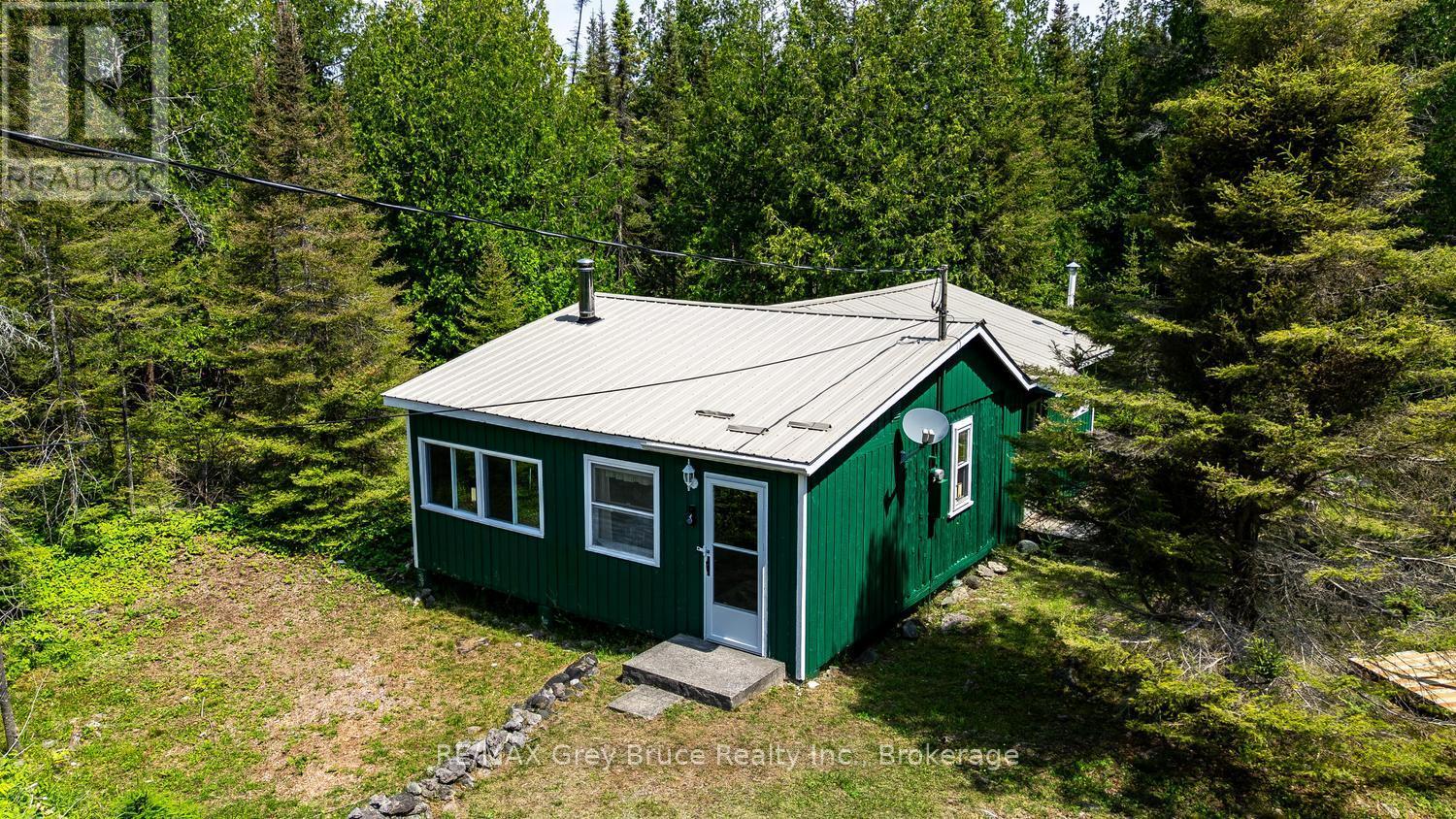 949 Dorcas Bay Road, Northern Bruce Peninsula, Ontario N0H 2R0 - Photo 1 - X13550160
