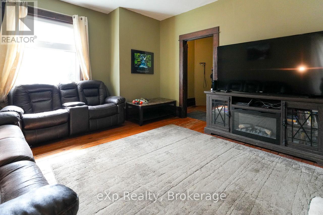 79 Albert Street S, Saugeen Shores, Ontario N0H 2L0 - Photo 5 - X13559806