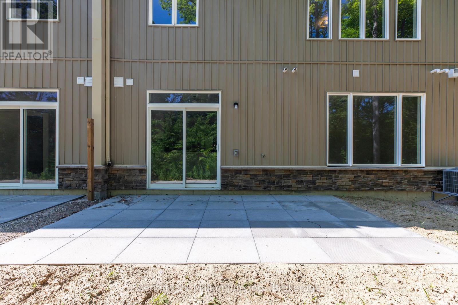 09 Steinway Street, Saugeen Shores, Ontario N0H 2L0 - Photo 5 - X13560326