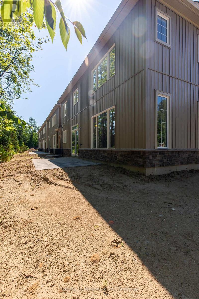 01 Steinway Street, Saugeen Shores, Ontario N0H 1A0 - Photo 3 - X13560358