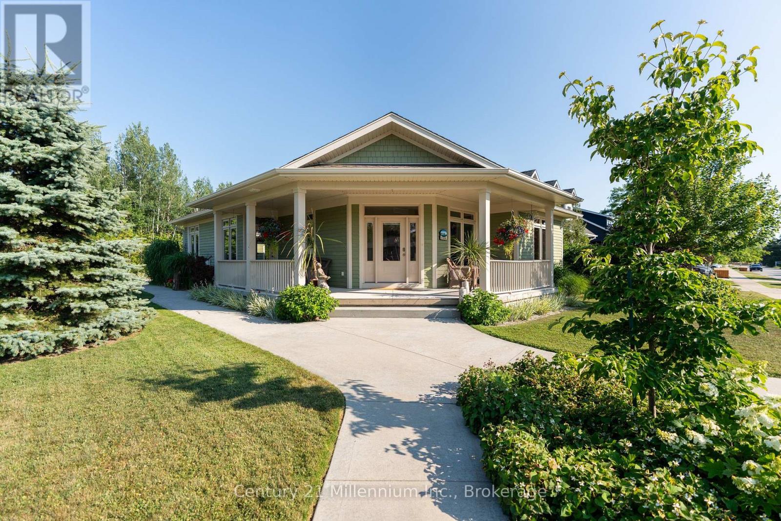 198 Emerald Drive, Saugeen Shores, Ontario N0H 2L0 - Photo 1 - X13576106