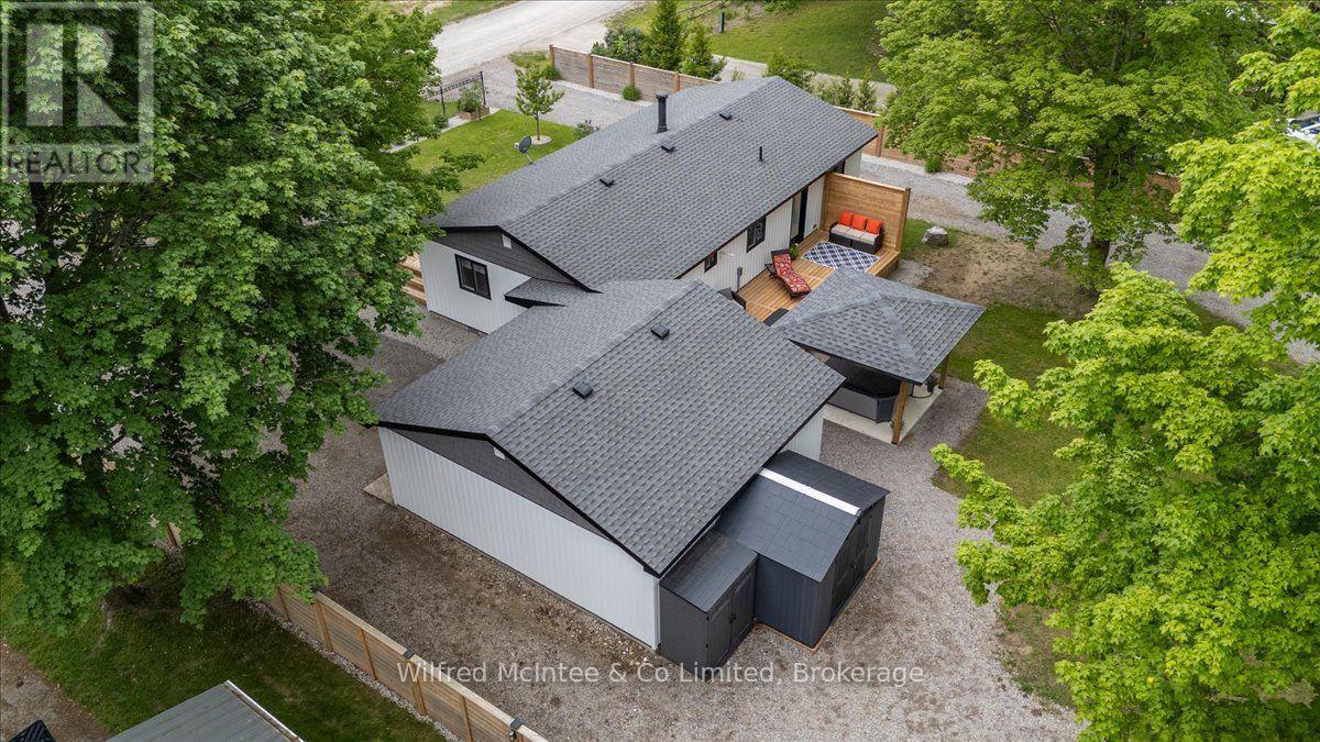 38 Allister Place, South Bruce Peninsula, Ontario N0H 2G0 - Photo 4 - X13576520