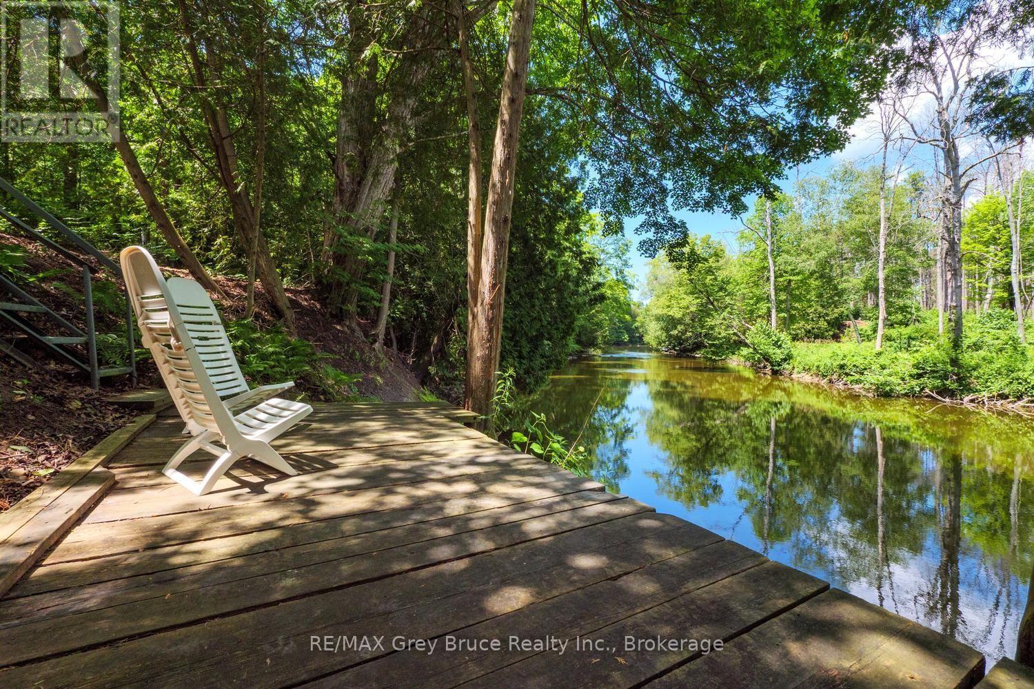 30 Riverside Place, South Bruce Peninsula, Ontario N0H 2G0 - Photo 2 - X13582076
