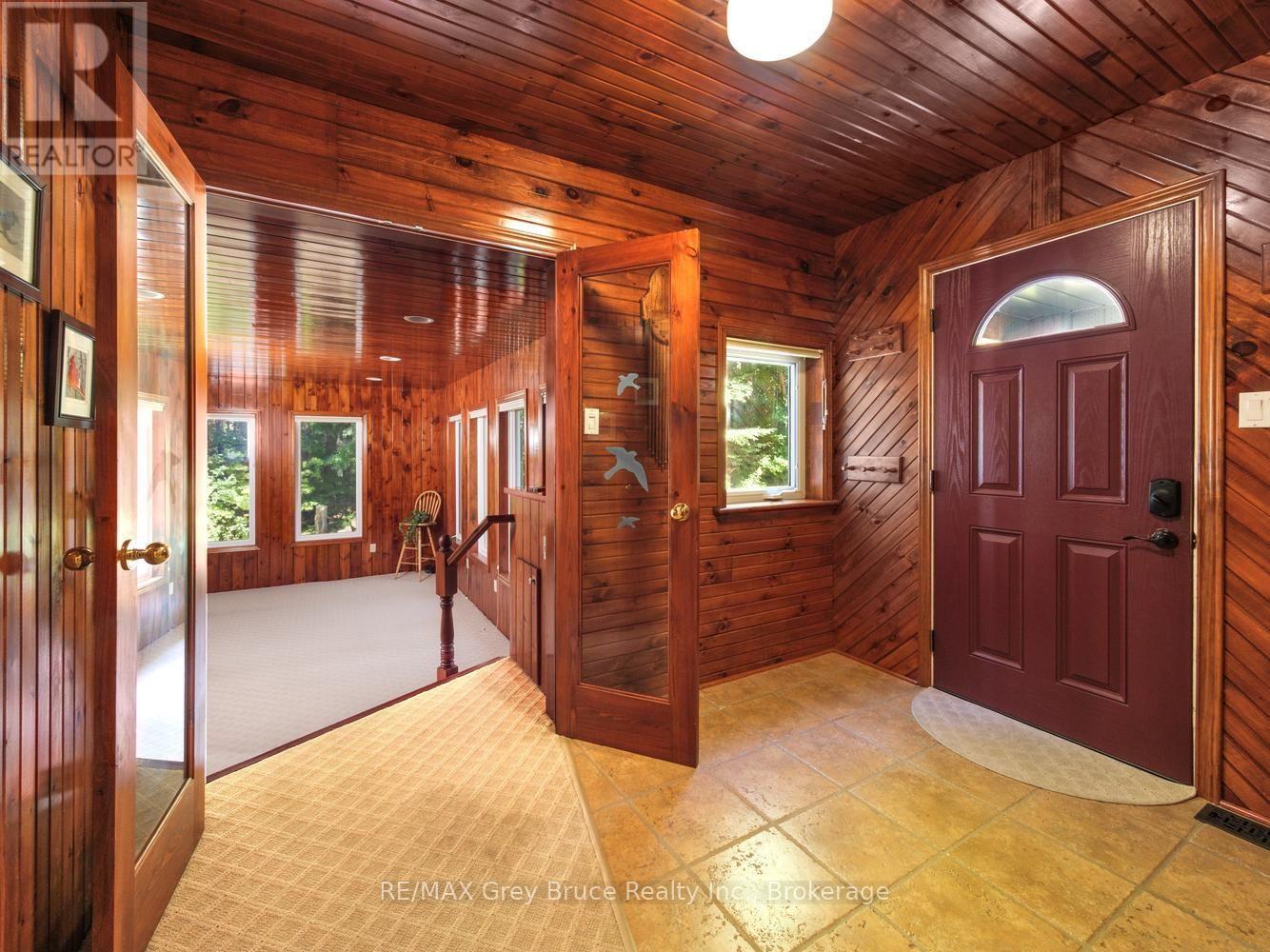 30 Riverside Place, South Bruce Peninsula, Ontario N0H 2G0 - Photo 4 - X13582076