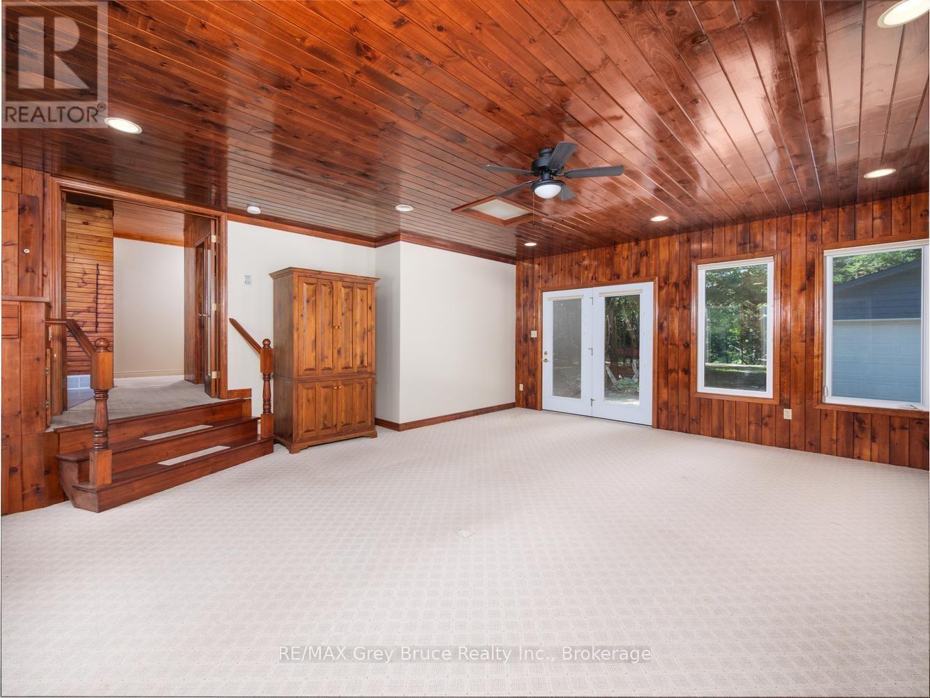 30 Riverside Place, South Bruce Peninsula, Ontario N0H 2G0 - Photo 7 - X13582076