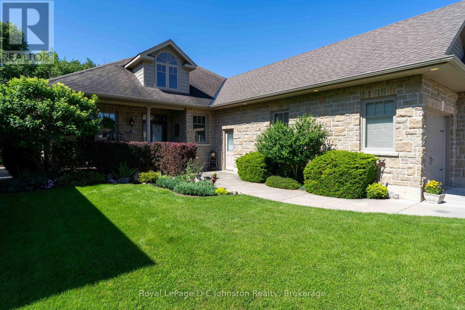 569 Creekwood Drive, Saugeen Shores, Ontario N0H 2L0 - Photo 6 - X13585294