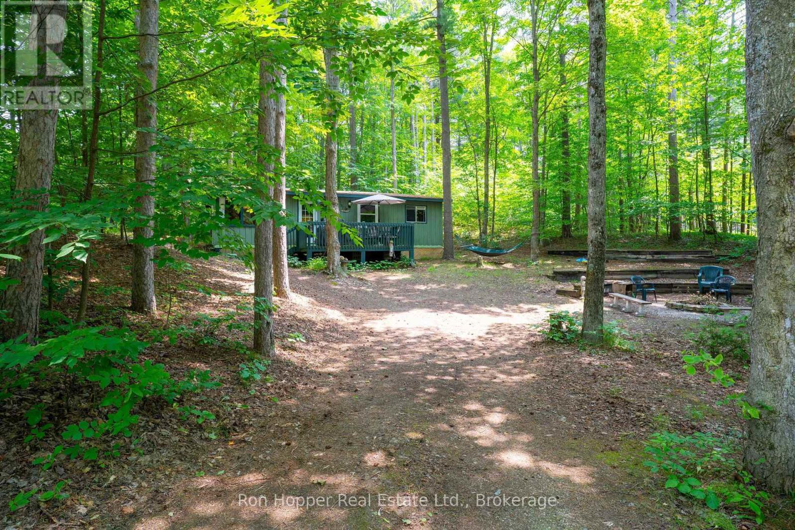 15 Burton Crescent, South Bruce Peninsula, Ontario N0H 2G0 - Photo 3 - X13593512